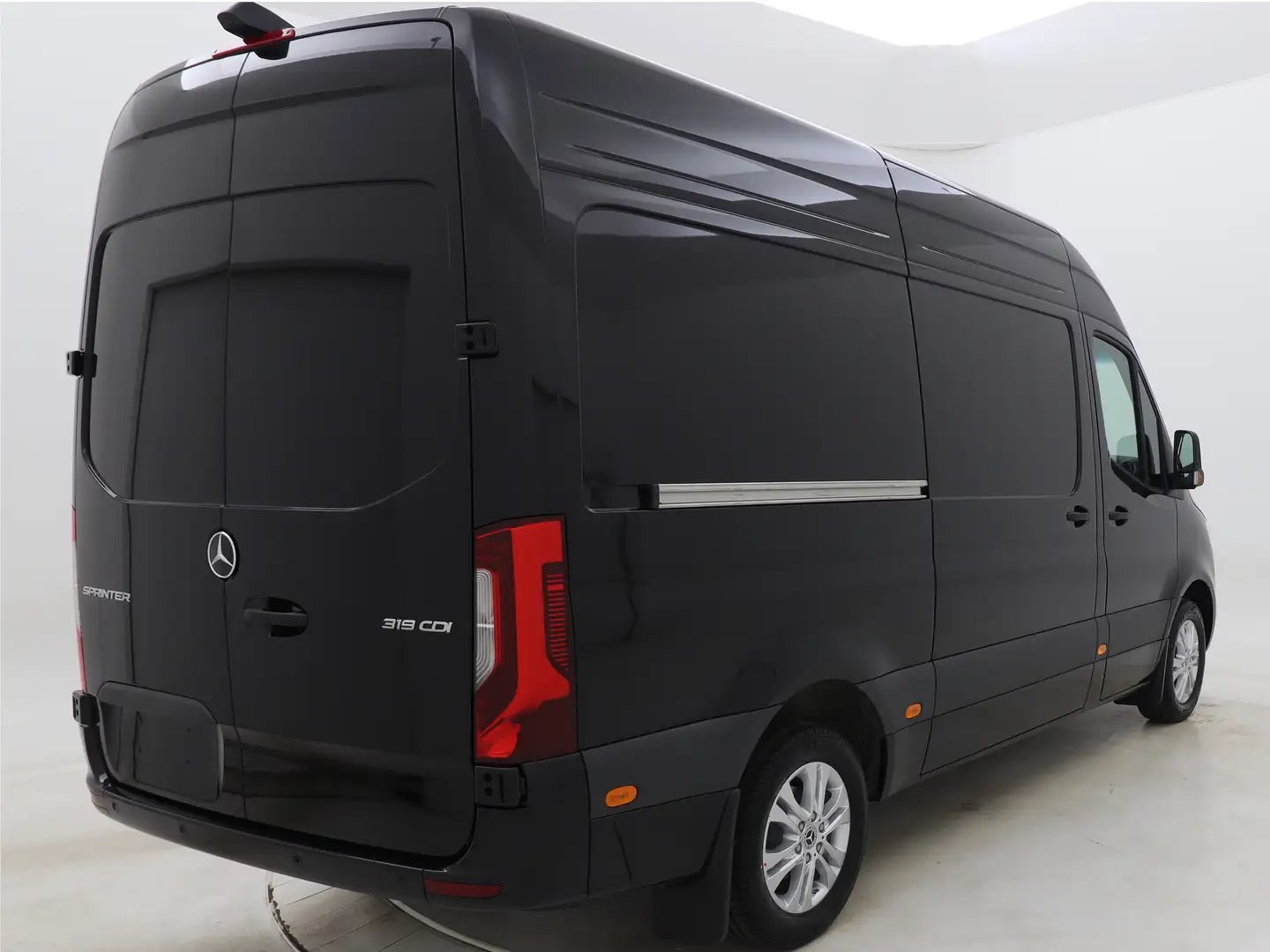Mercedes-Benz Sprinter 319CDI 190PK L2H2 RWD SELECT 9G-tronic | Full LED Negro - 2