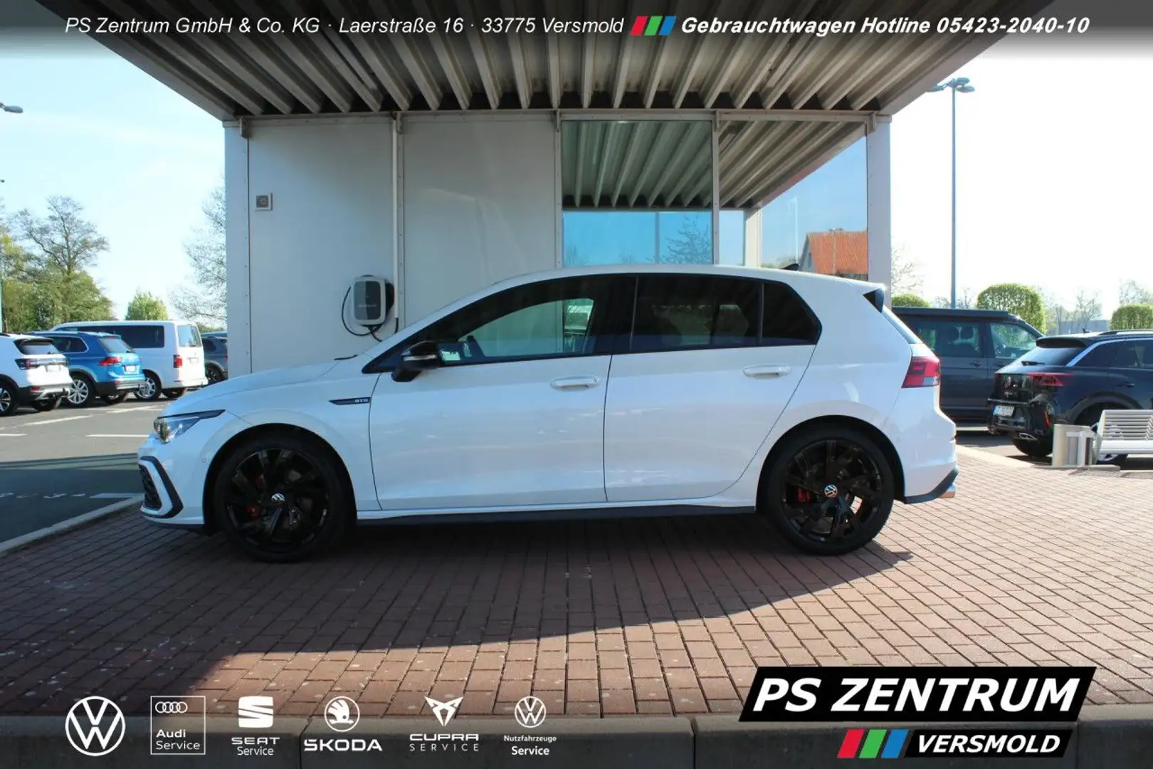 Volkswagen Golf VIII 2.0 TDI DSG GTD PANO DCC AHK CAM Navi Weiß - 2