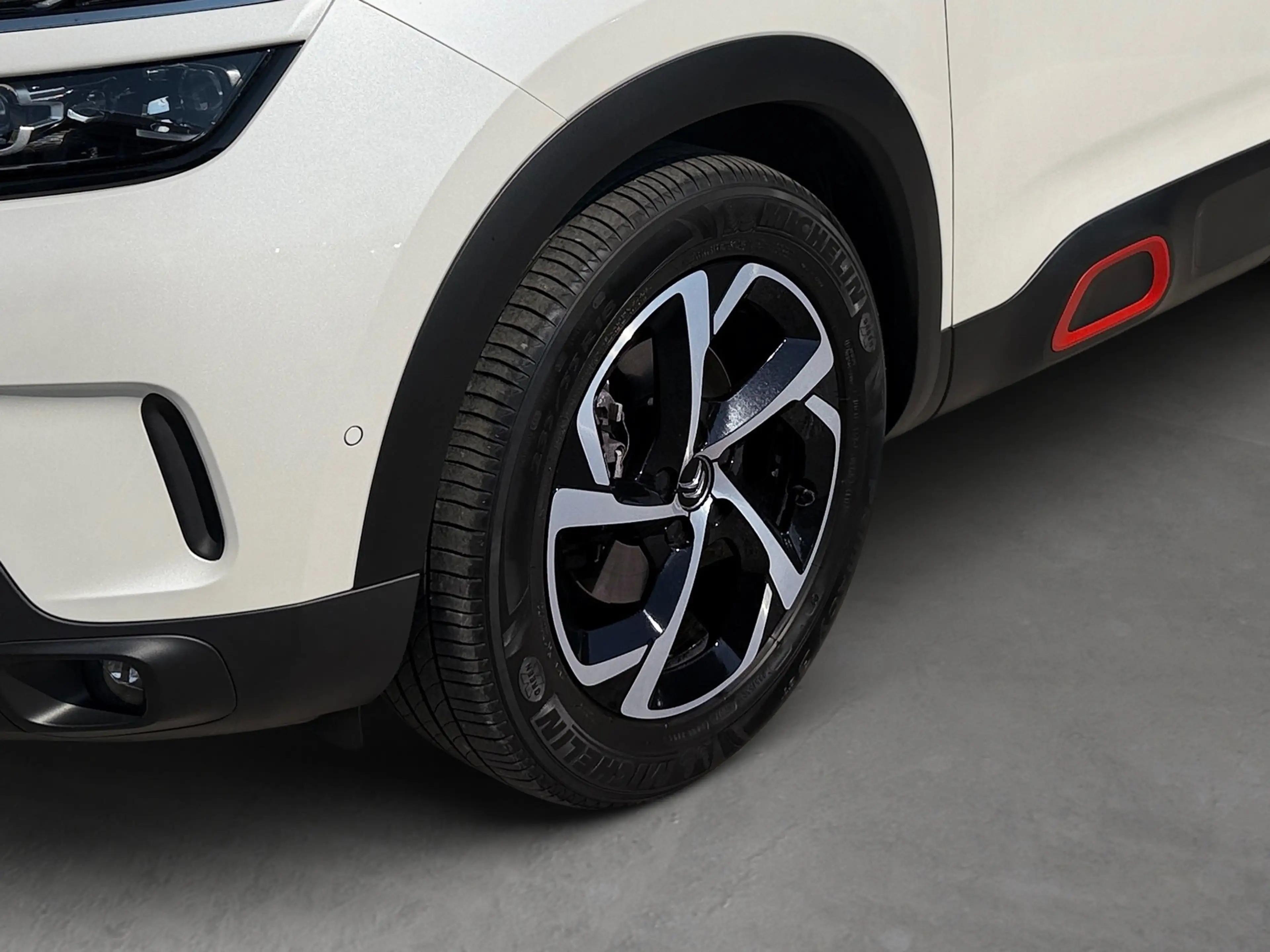 Citroen C5 Aircross C5 Aircross BlueHDI 180 S&S Feel EAT8 Aut. — photo 10