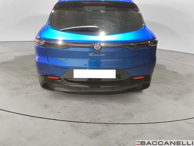 Alfa Romeo Tonale view 3