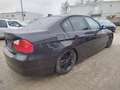 BMW 320 d Lim.+LEDER+NAVI+AUTOMATIK+SHZ+PDC+XENON Schwarz - thumbnail 6