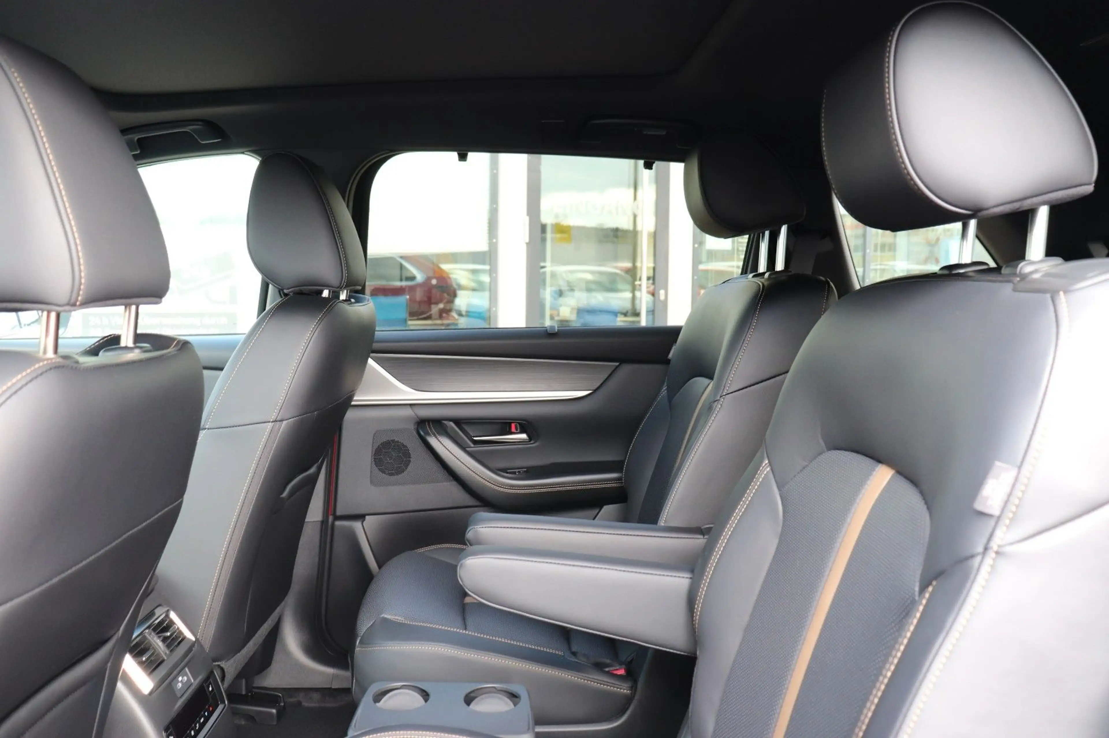 Mazda CX-80 3.3L 254PS Homura Plus * 360*AWD / 6Sitzer — photo 11