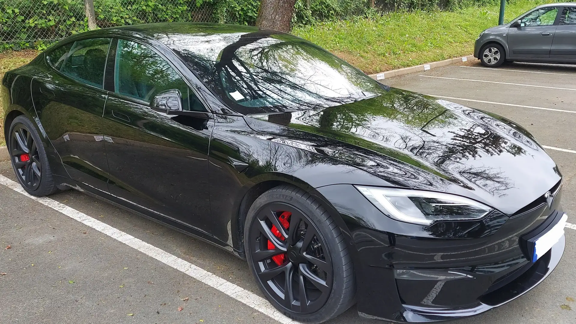 Tesla Model S 100 kWh Tri Motor Plaid Black - 1