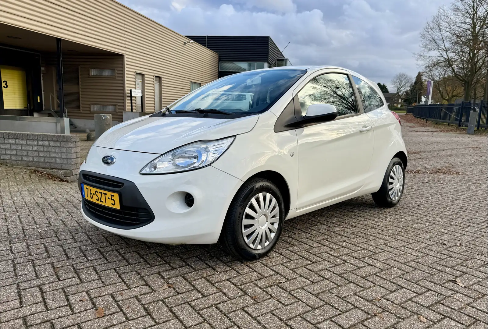 Ford Ka/Ka+ 1.2 Cool & Sound start/stop [ airco,audio ] Weiß - 1