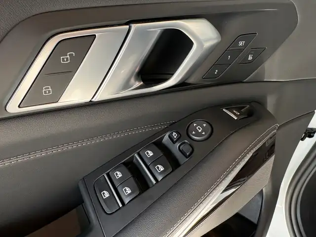 BMW X5 view 23