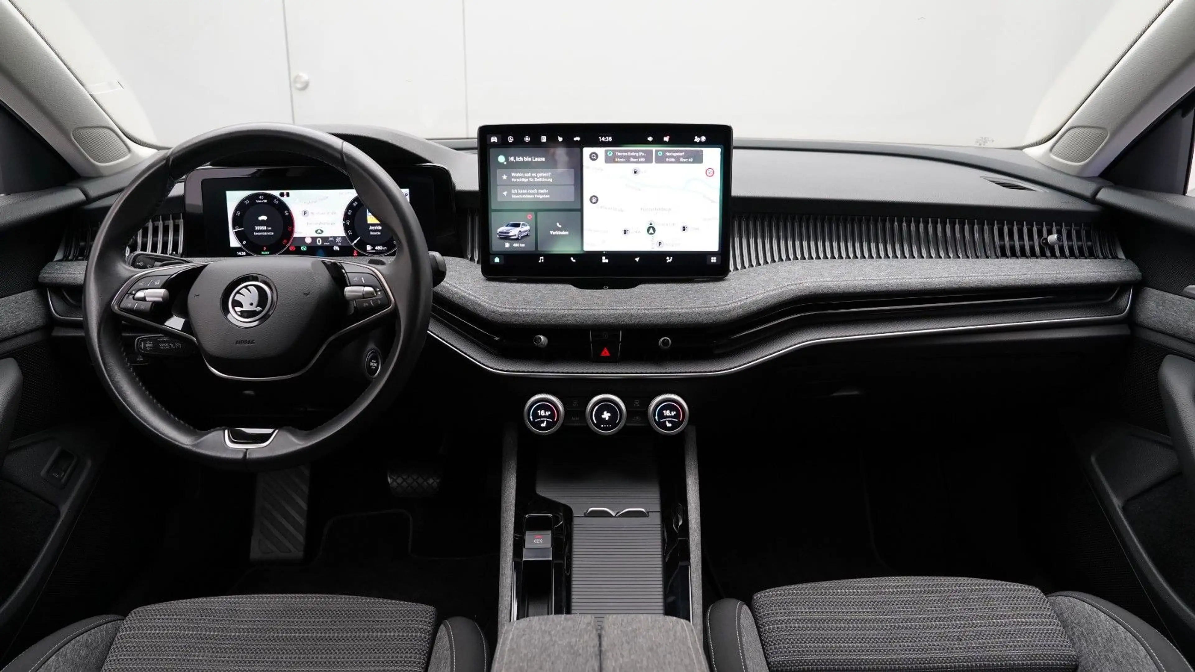 Skoda Superb Combi 1.5 TSI mHEV 110 kW Selection — photo 9