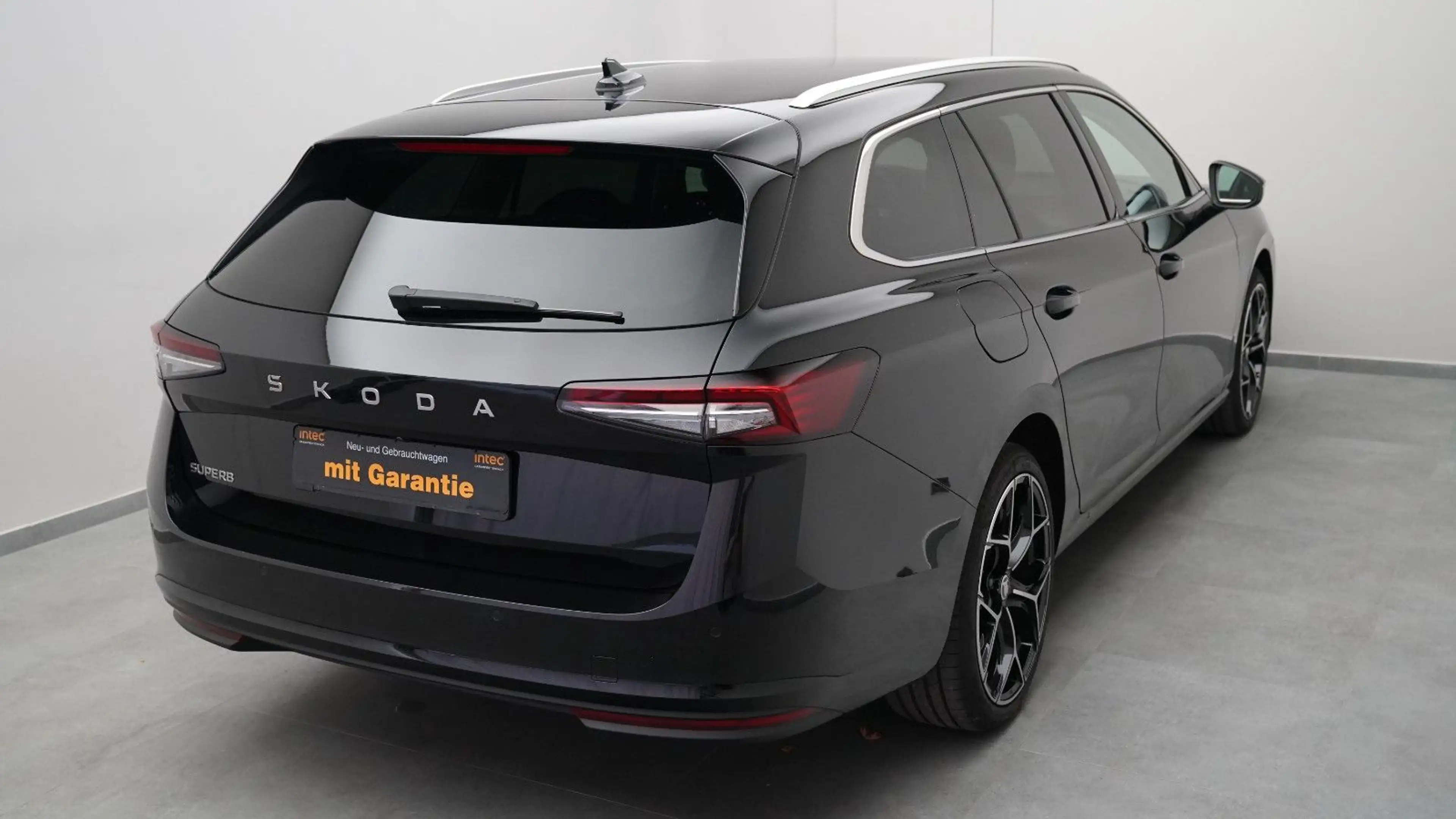 Skoda Superb Combi 1.5 TSI mHEV 110 kW Selection — photo 7