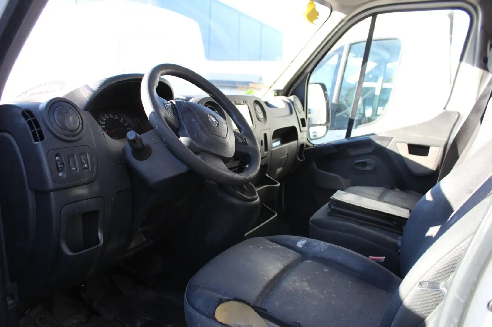 Renault Master L3H2 35 DOKA KA *Motorschaden*Navi*AHK Weiß - 2