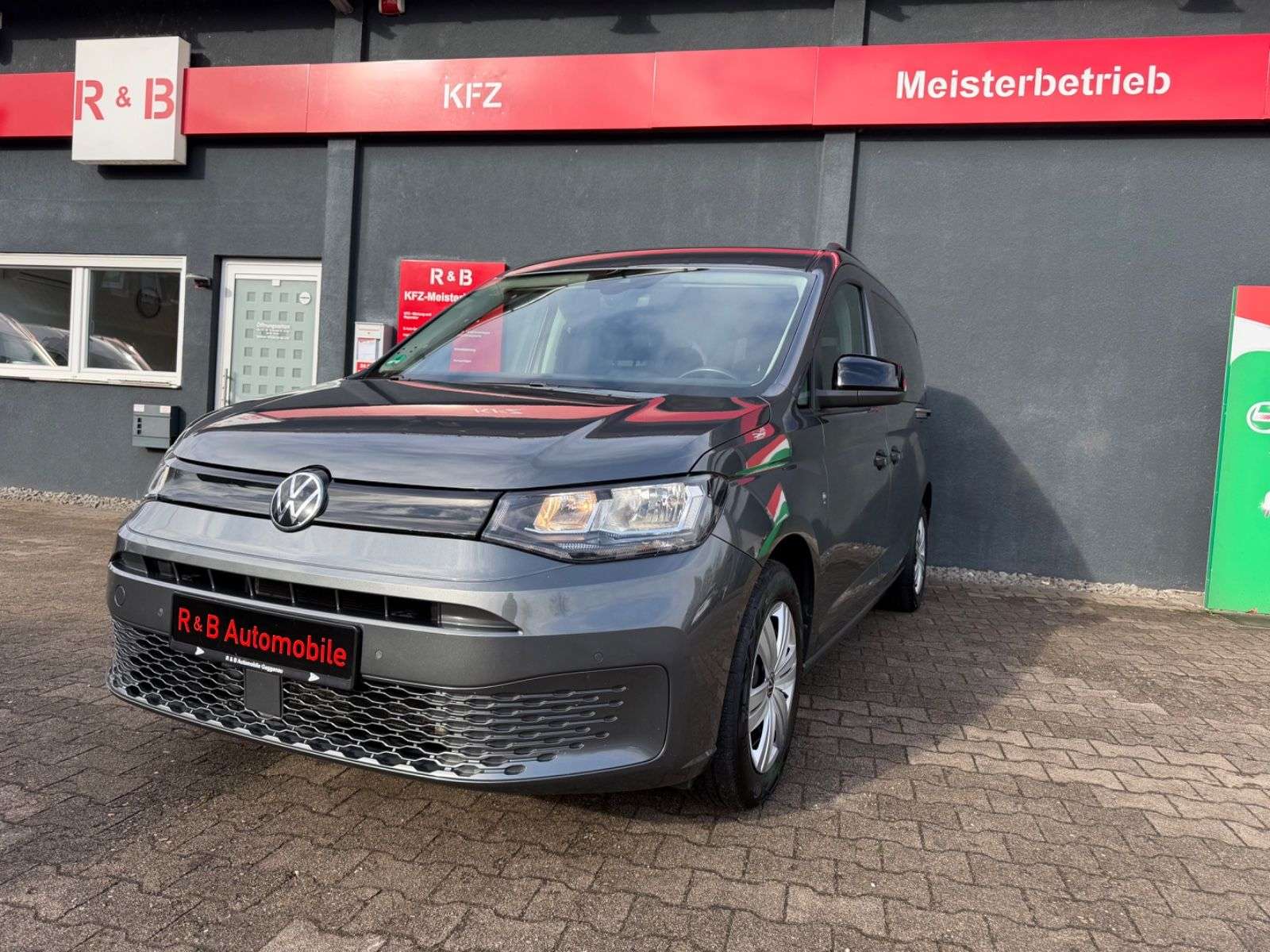 Second hand Volkswagen Caddy 2.0