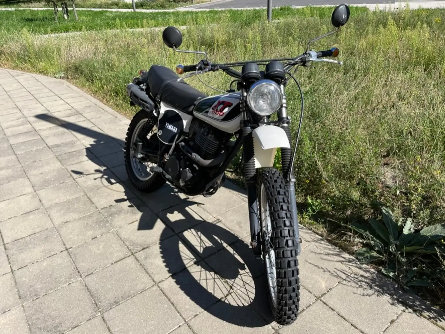Yamaha XT 500 Zwart - 1