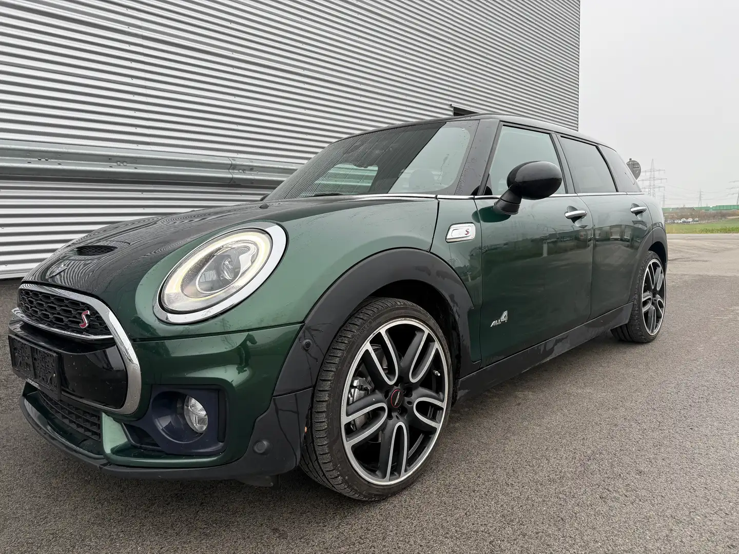 MINI Cooper S Clubman ALL4 Aut. ID:80 Grün - 2