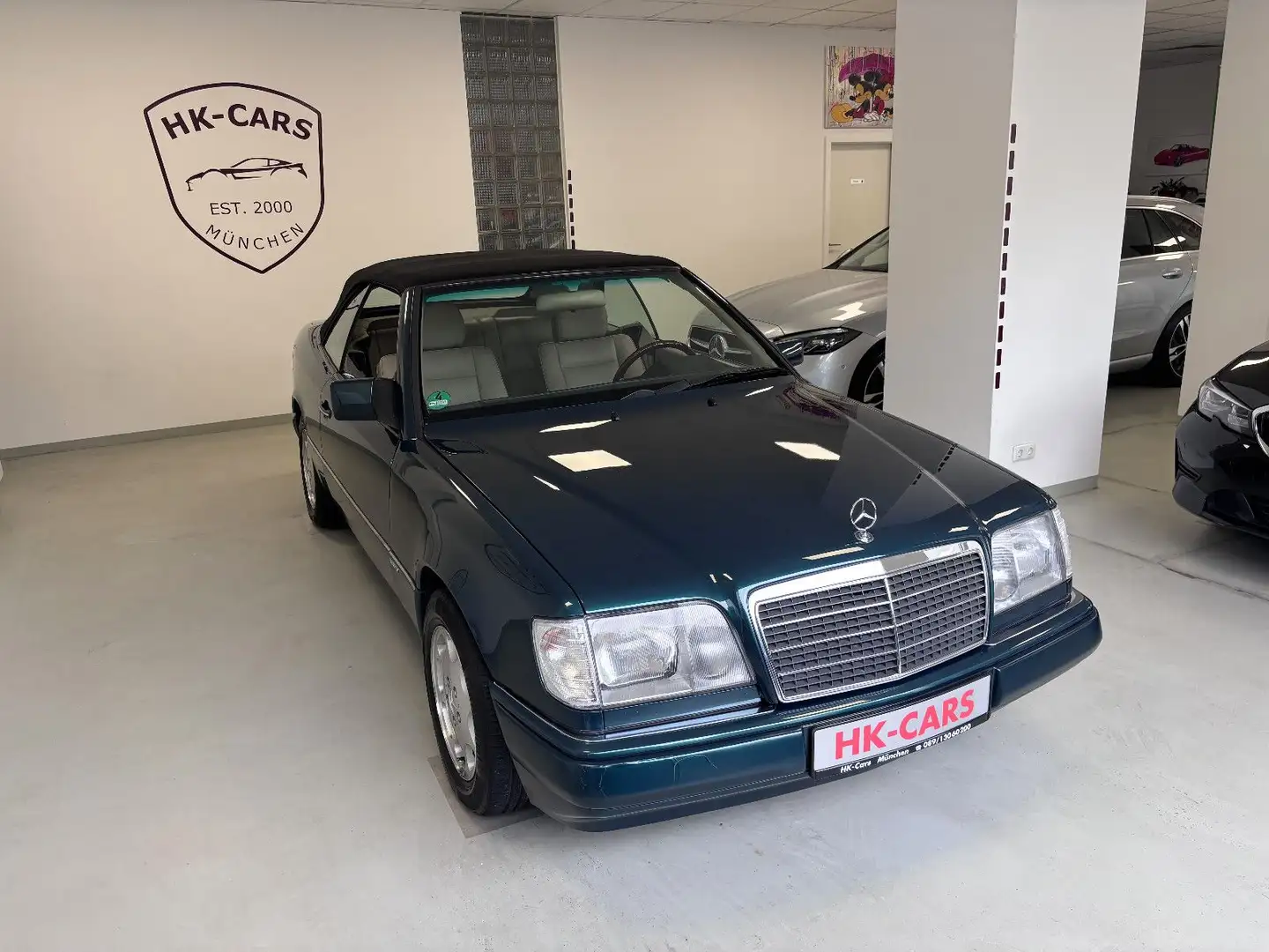 Mercedes-Benz E 320 Cabrio Sportline 2.Hd/H-Zulassung Zelená - 2