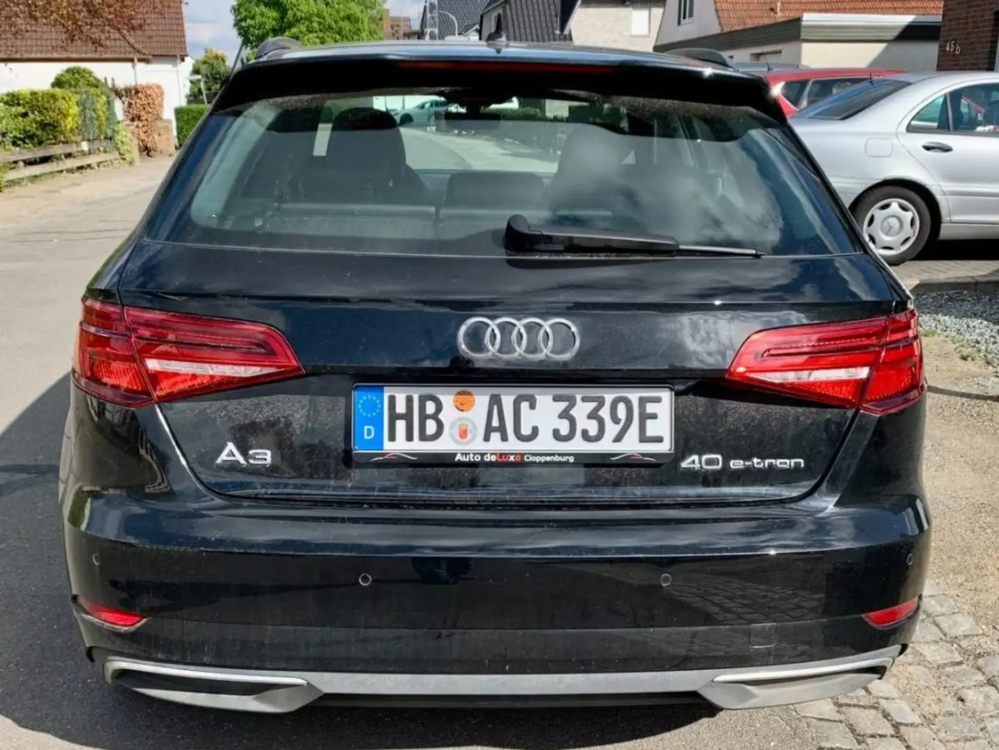 Audi A3 A3 40 e-tron Sportback S tronic sport Schwarz - 2