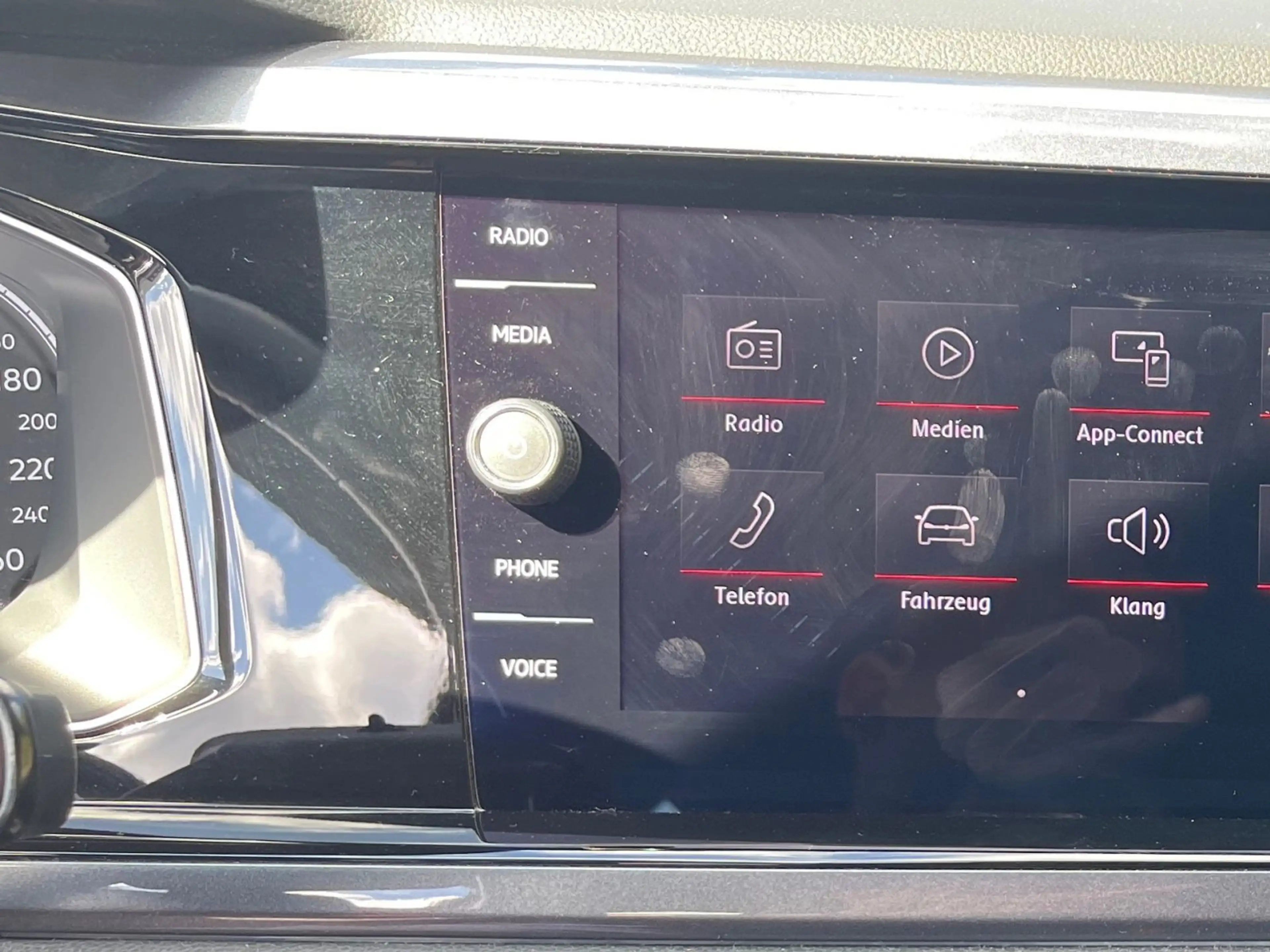 Volkswagen Polo GTI DSG — photo 14