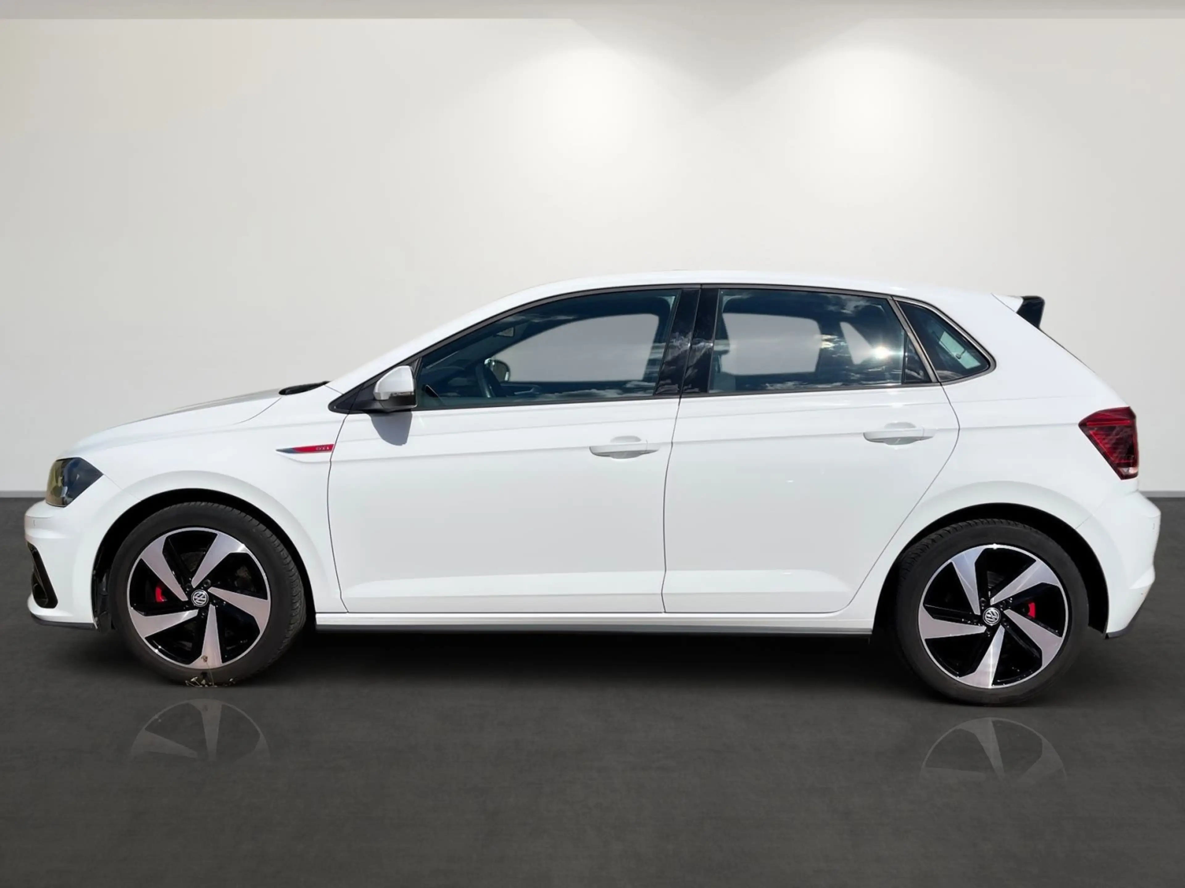 Volkswagen Polo GTI DSG — photo 7
