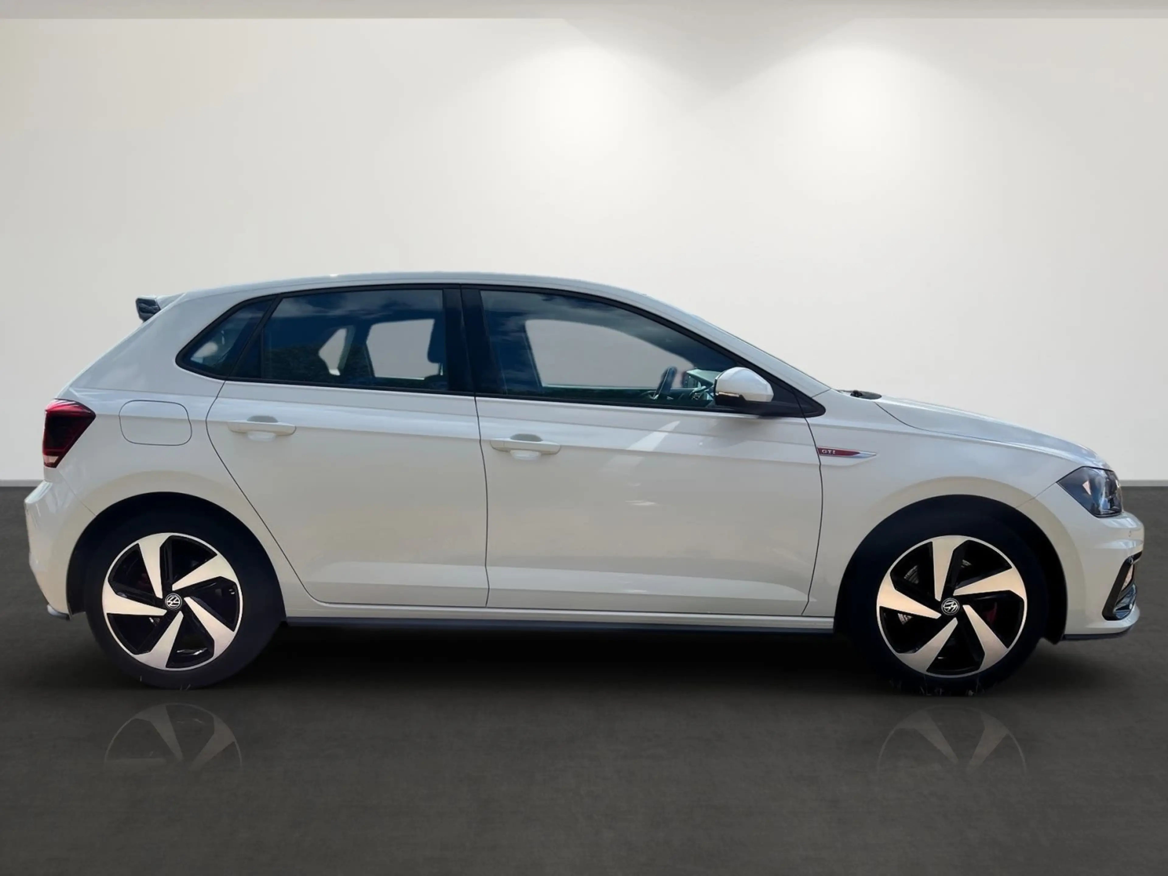 Volkswagen Polo GTI DSG — photo 4