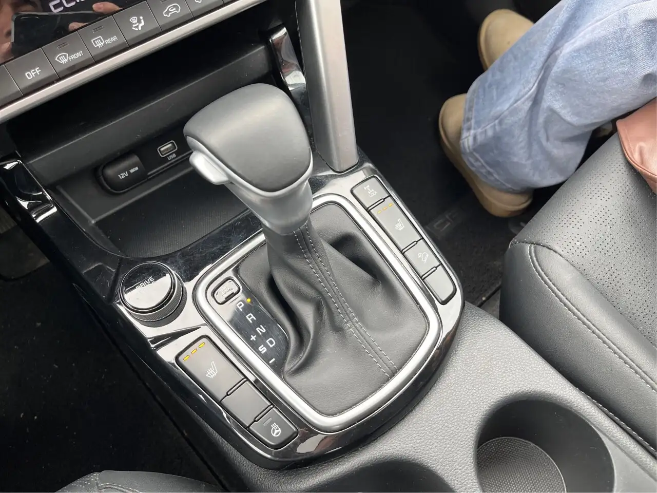Kia Seltos снимка Kia Seltos