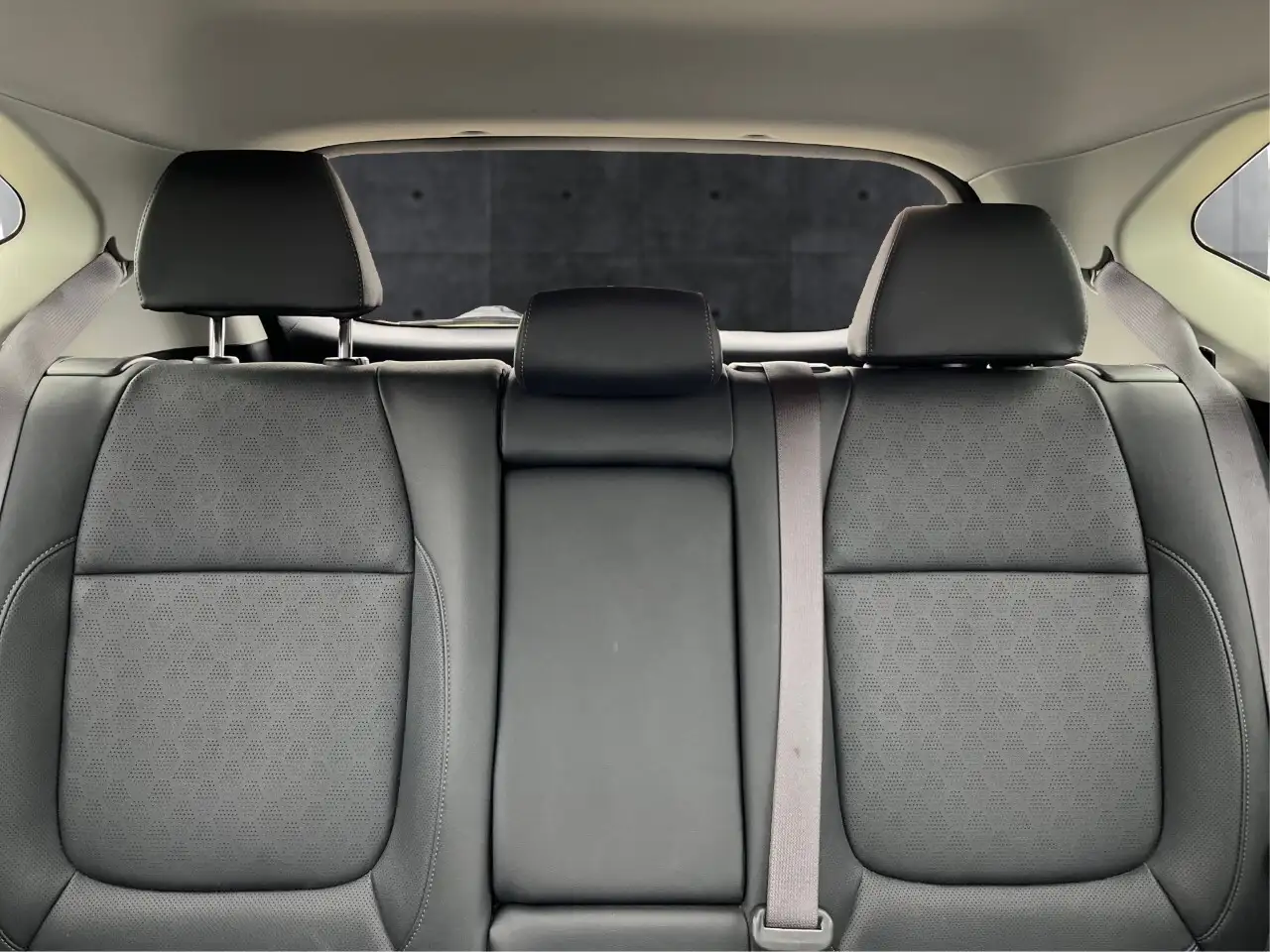 Kia Seltos снимка Kia Seltos