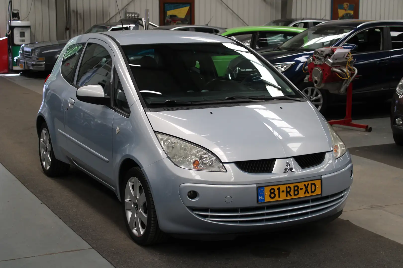 Mitsubishi Colt 1.3 Invite+ Airco, Isofix, Stuurbekrachtiging Blauw - 2