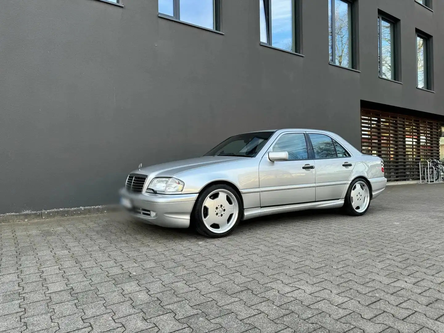 Mercedes-Benz C 43 AMG 18 Zoll AMG Felgen Srebrny - 2