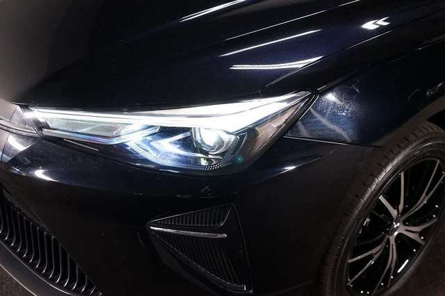 MG 5 Kamera / Sitzheizung/Navi / Carplay/LED / ACC