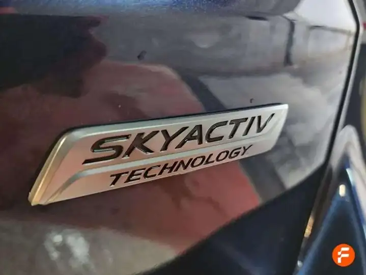 Mazda 2017, foto 29