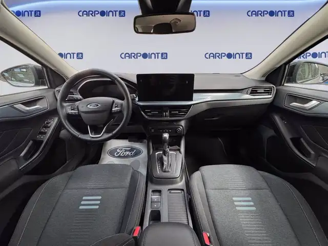 Ford Focus view 10