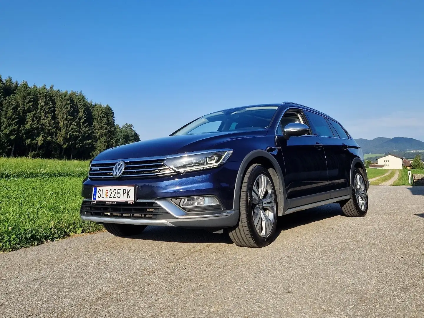 Volkswagen Passat Alltrack BMT 2,0 TDI SCR 4Motion - 1