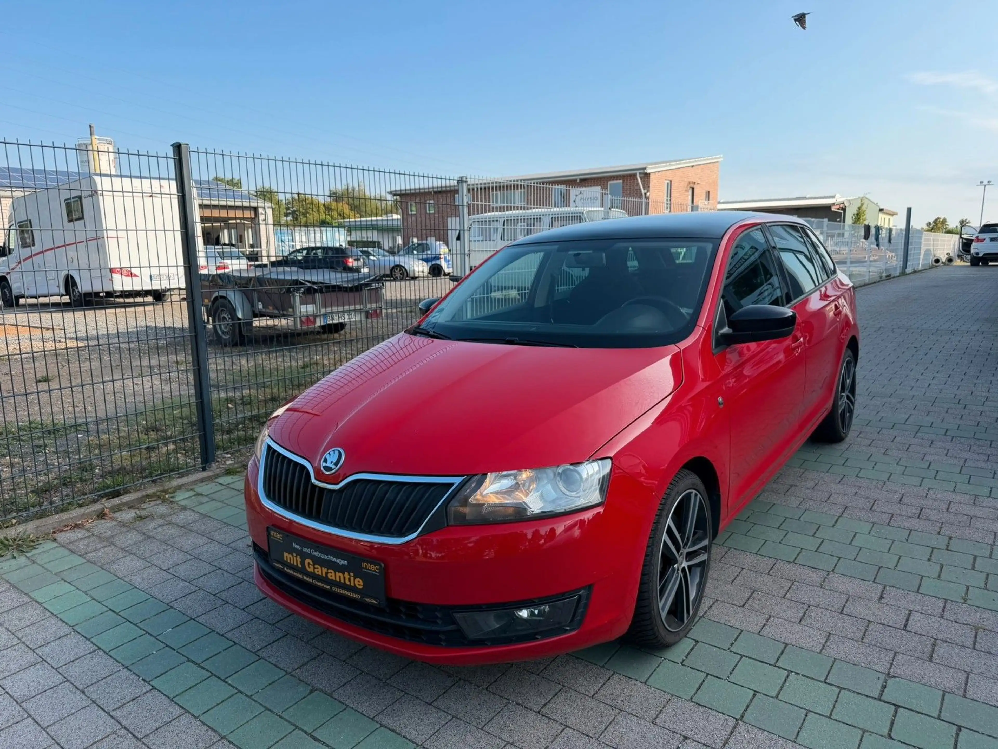 Skoda Rapid/Spaceback Spaceback Style Plus Panoramadach — photo 3