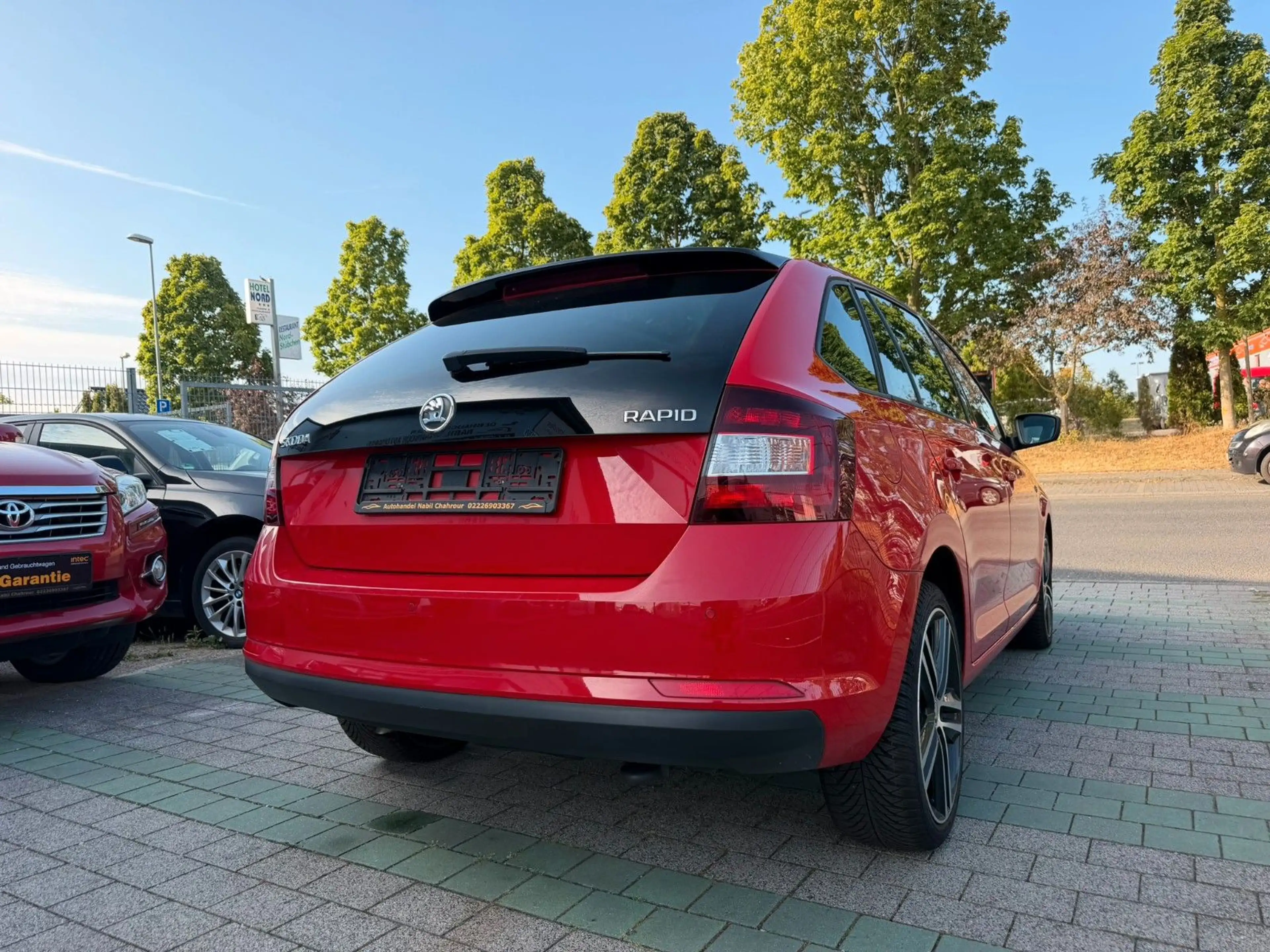 Skoda Rapid/Spaceback Spaceback Style Plus Panoramadach — photo 9