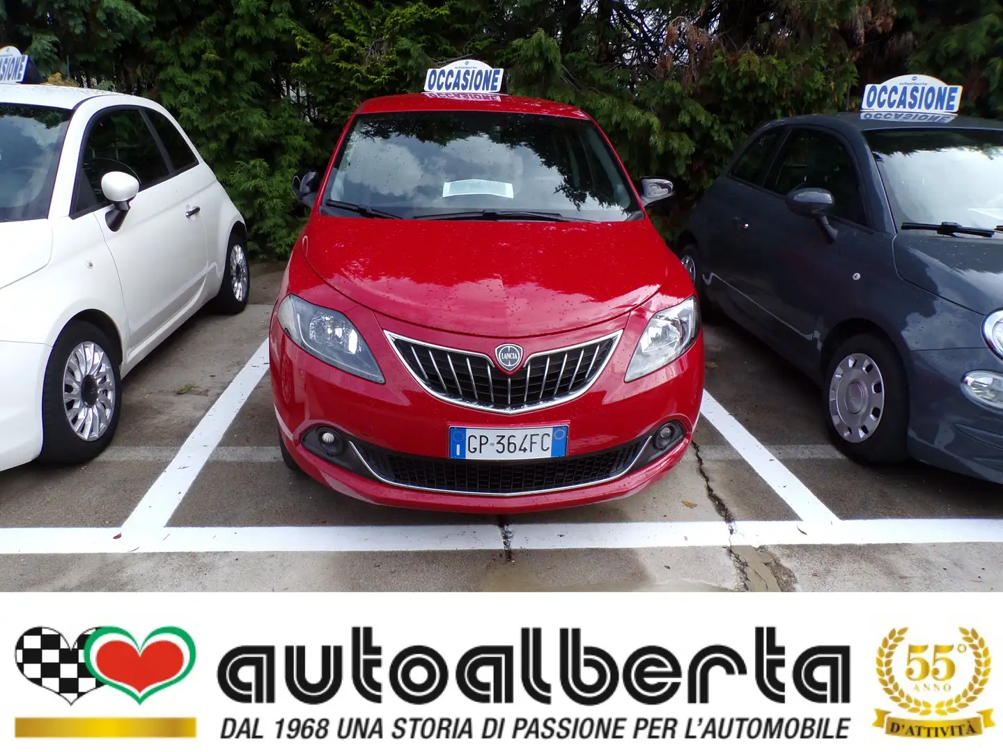 Lancia Ypsilon Gold Hybrid 1.0 firefly 70cv (KM. 21.215) Rojo - 2