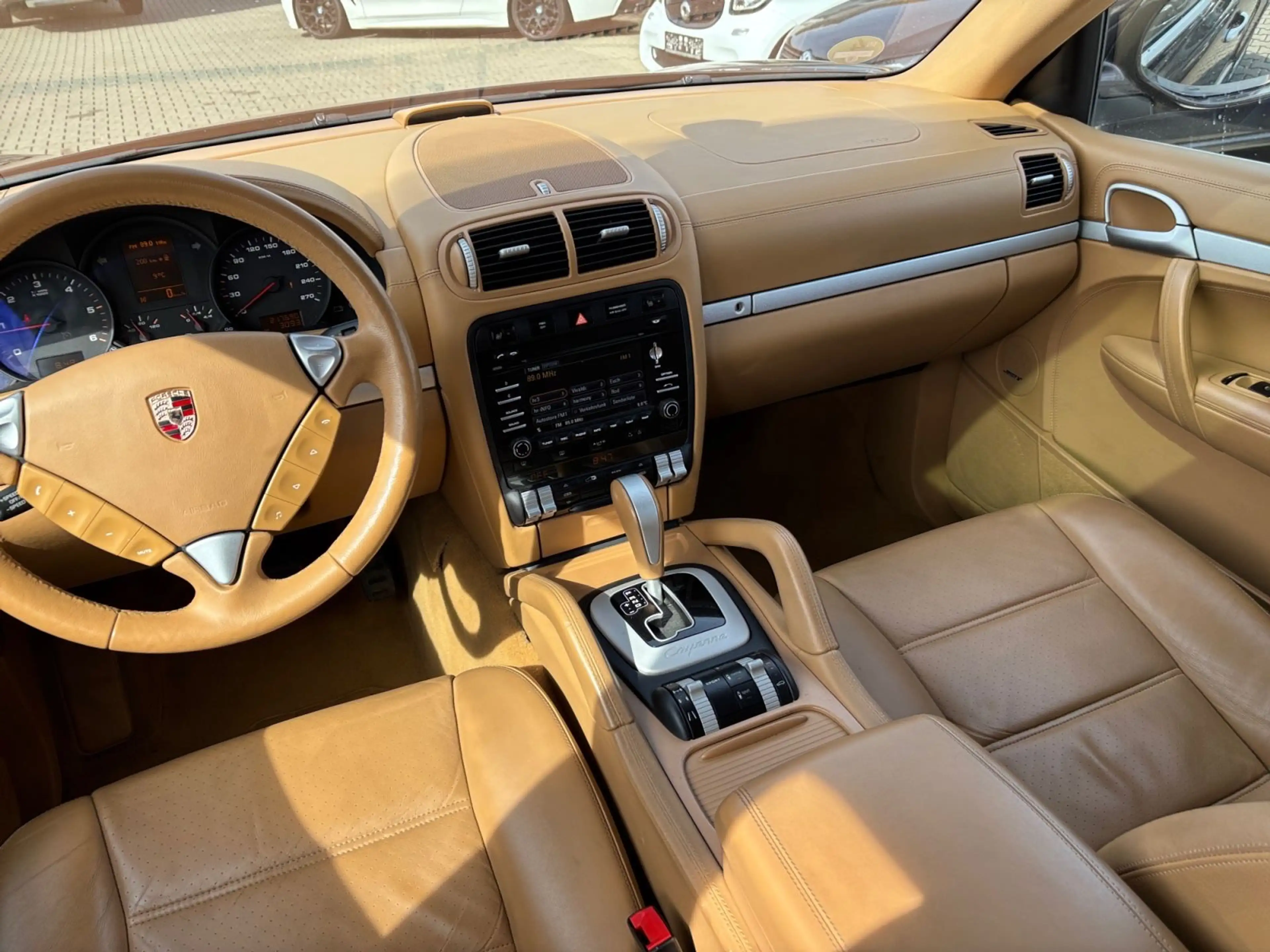Porsche Cayenne Diesel — photo 10