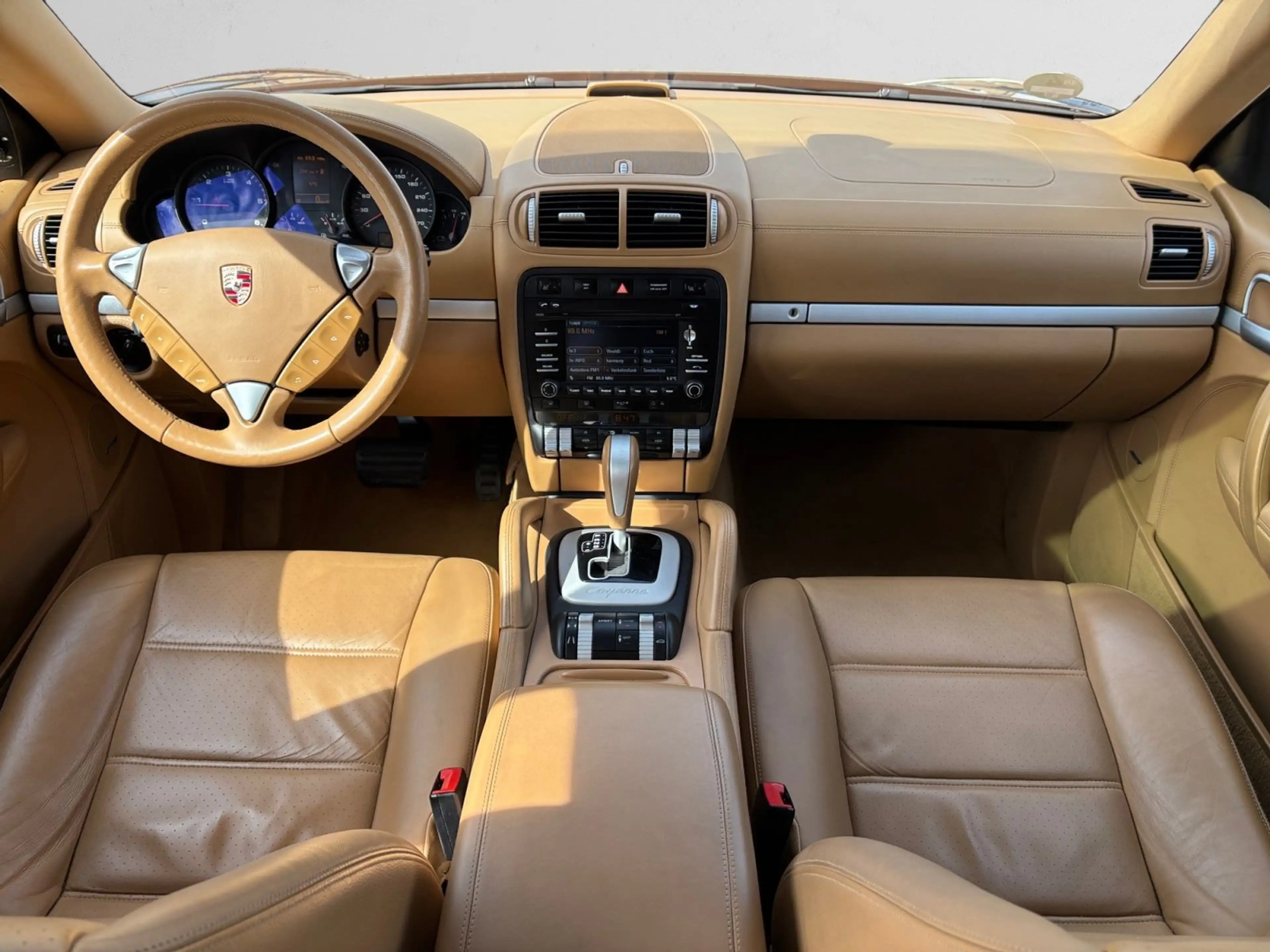 Porsche Cayenne Diesel — photo 11