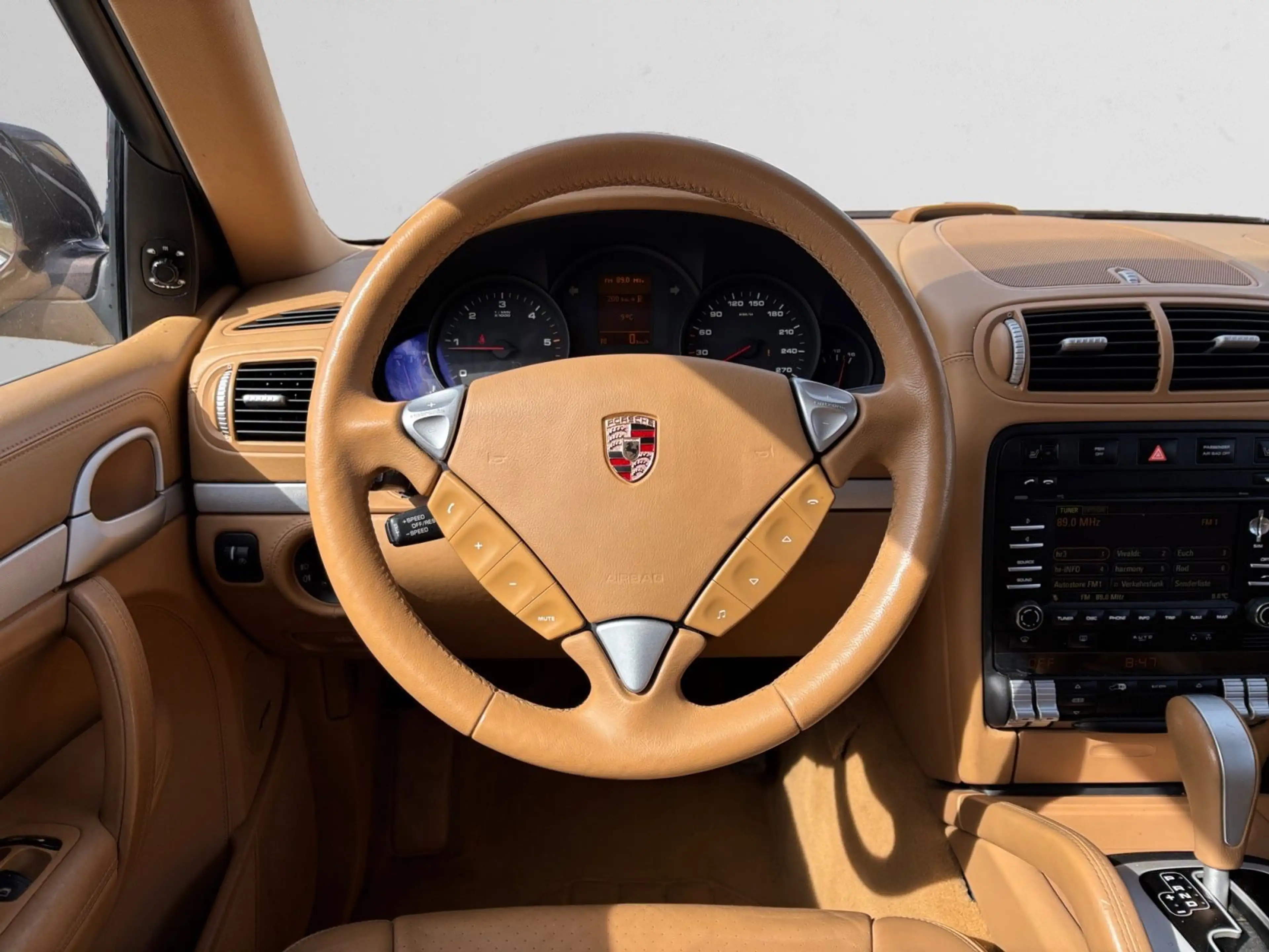 Porsche Cayenne Diesel — photo 15