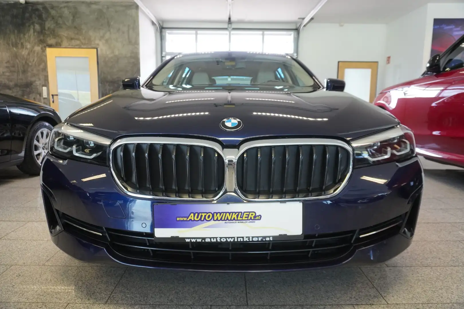 BMW 520 d xDrive Aut. MY22/Pano/Leder Blau - 2