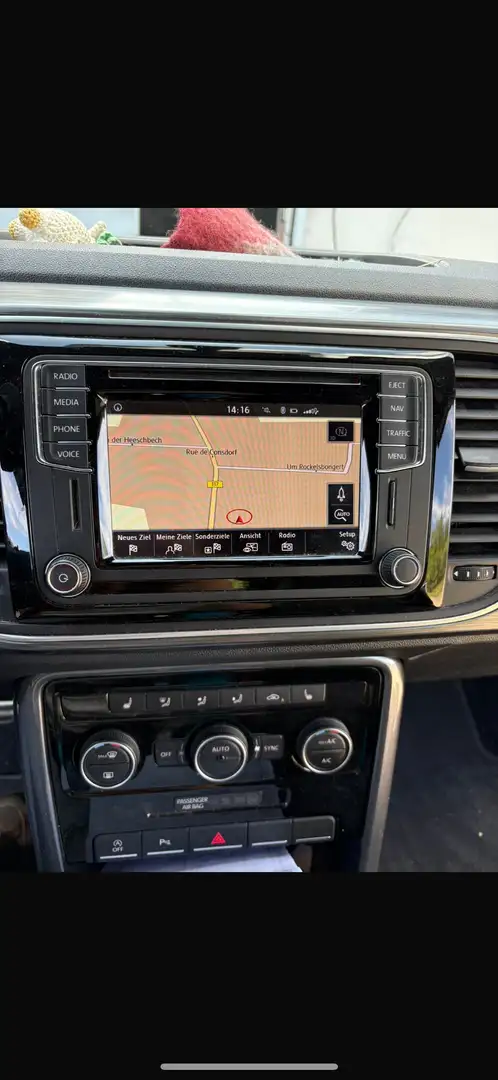 Volkswagen Beetle The Beetle Cabriolet 2.0 TDI DSG - 2