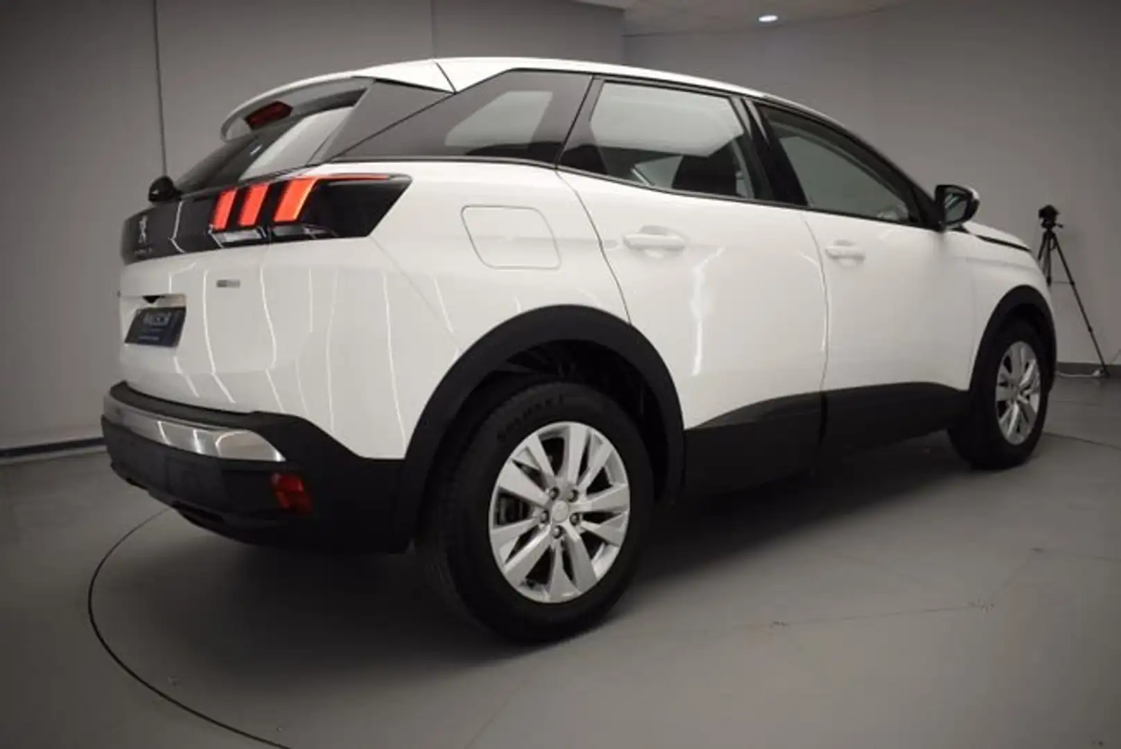 Peugeot 3008 1.2 PURETECH 96KW (130CV) ACTIVE S&S Blanco - 2