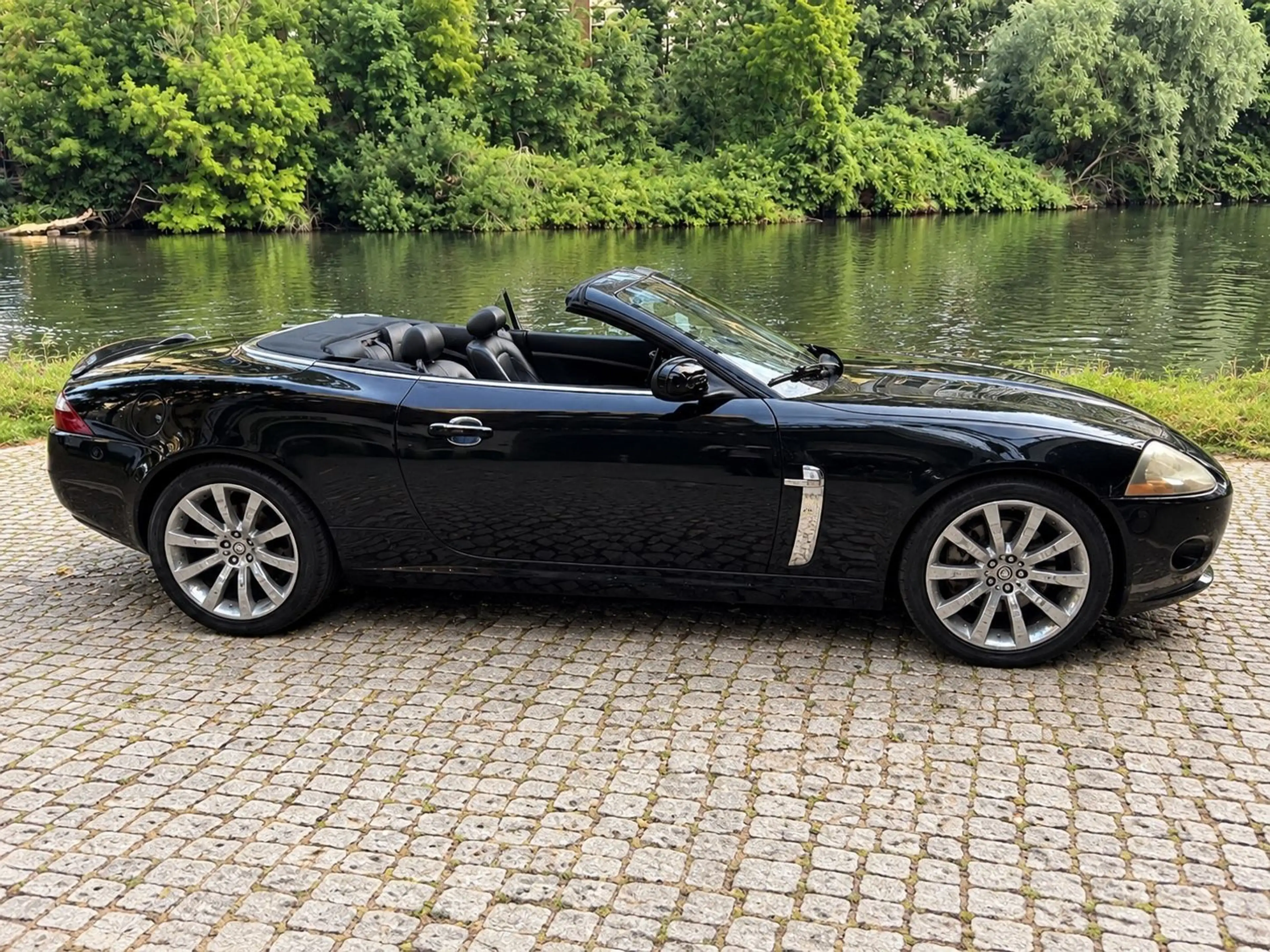 Jaguar XK 4.2L V8 Cabriolet — photo 12