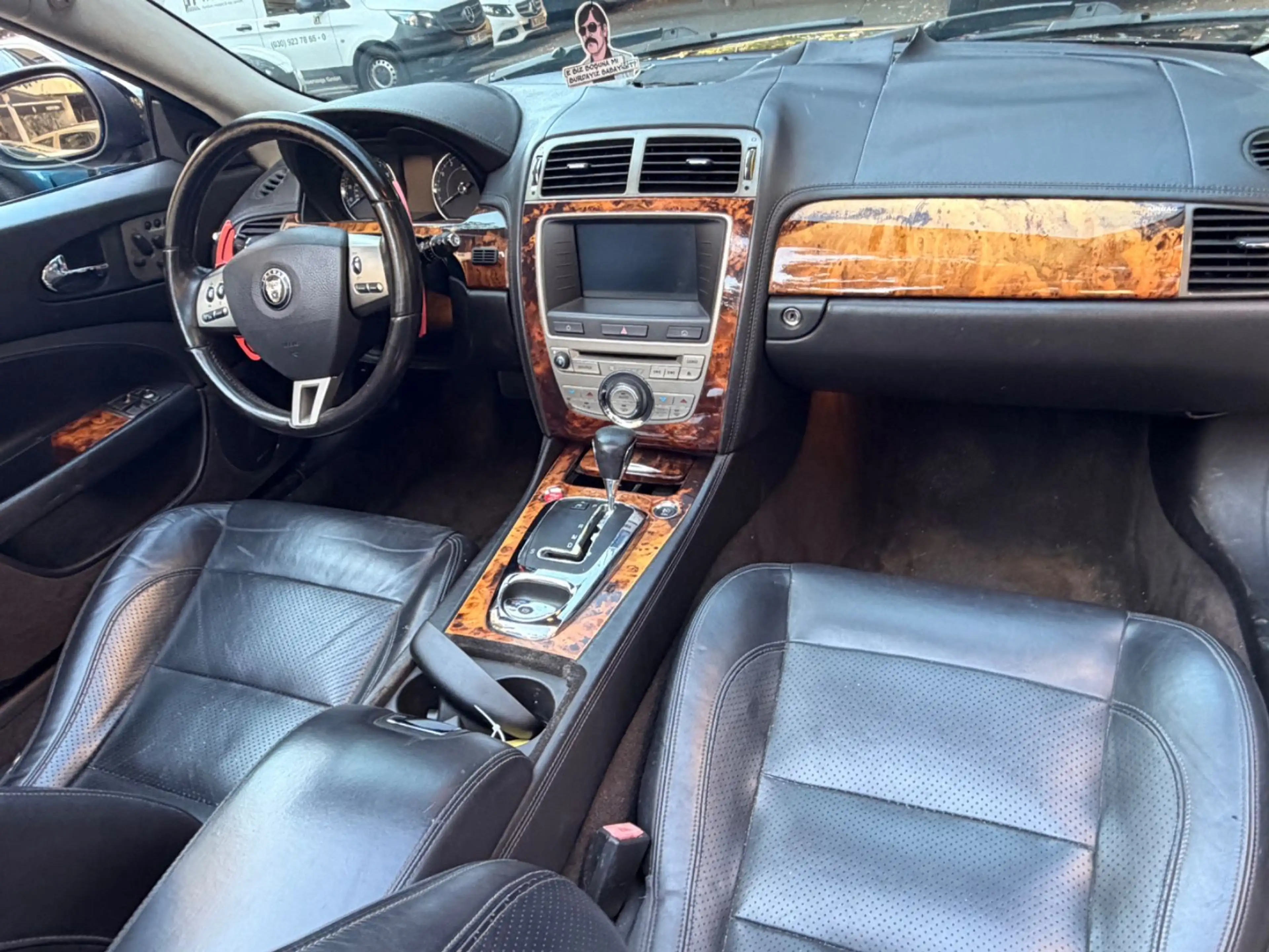 Jaguar XK 4.2L V8 Cabriolet — photo 5