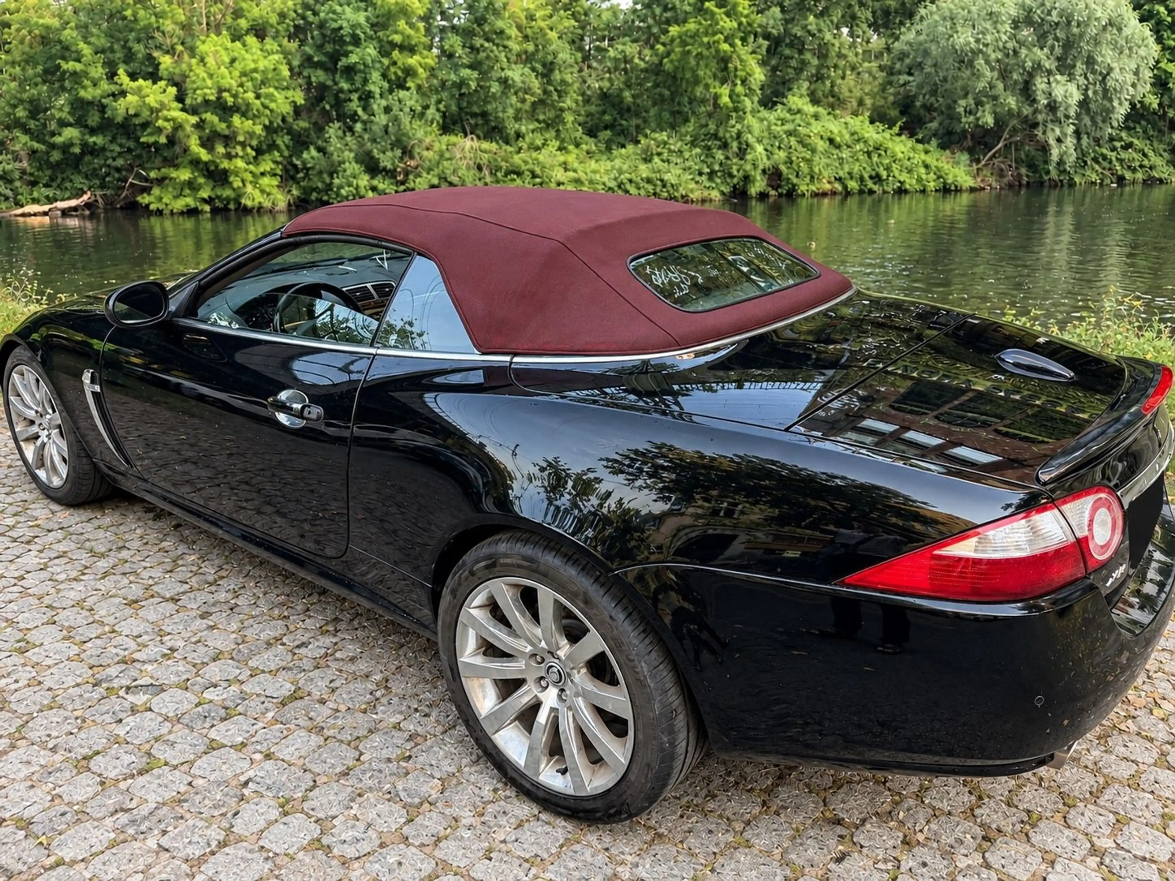 Jaguar XK 4.2L V8 Cabriolet — photo 15