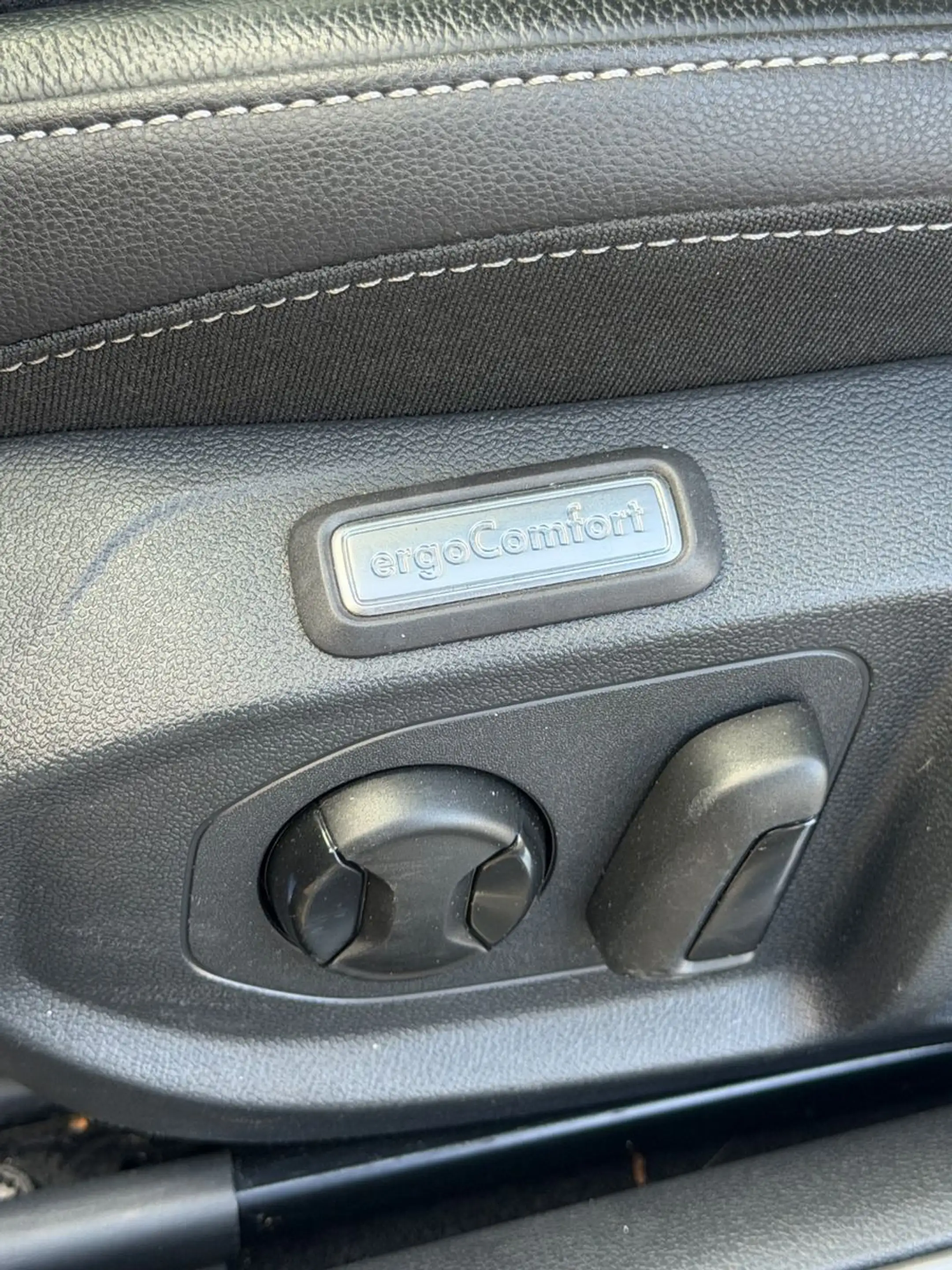 Volkswagen Arteon R-Line — photo 15