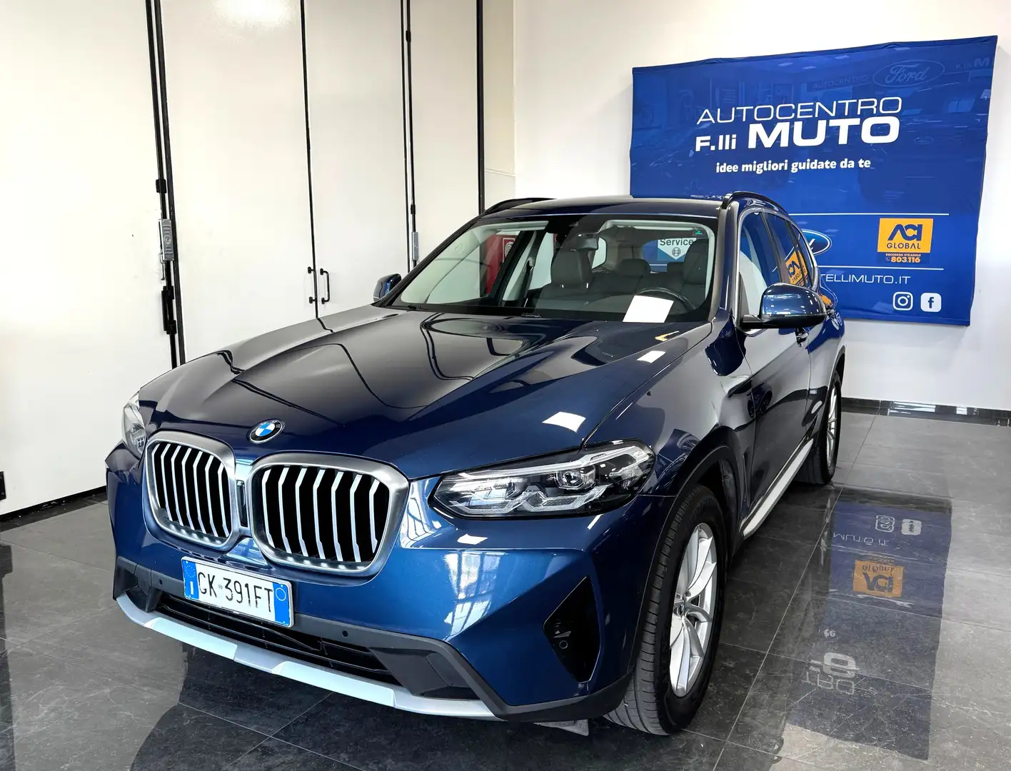 BMW X3 sdrive 18d mhev 48V automatico IVA ESPOSTA Azul - 1
