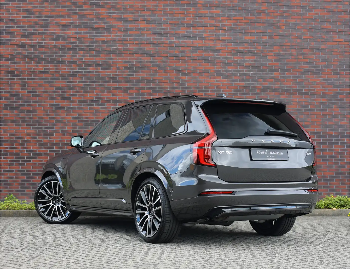 Volvo XC90 T8 AWD Ultra Dark | Platinum Grey - Facelift - Dir Grijs - 2