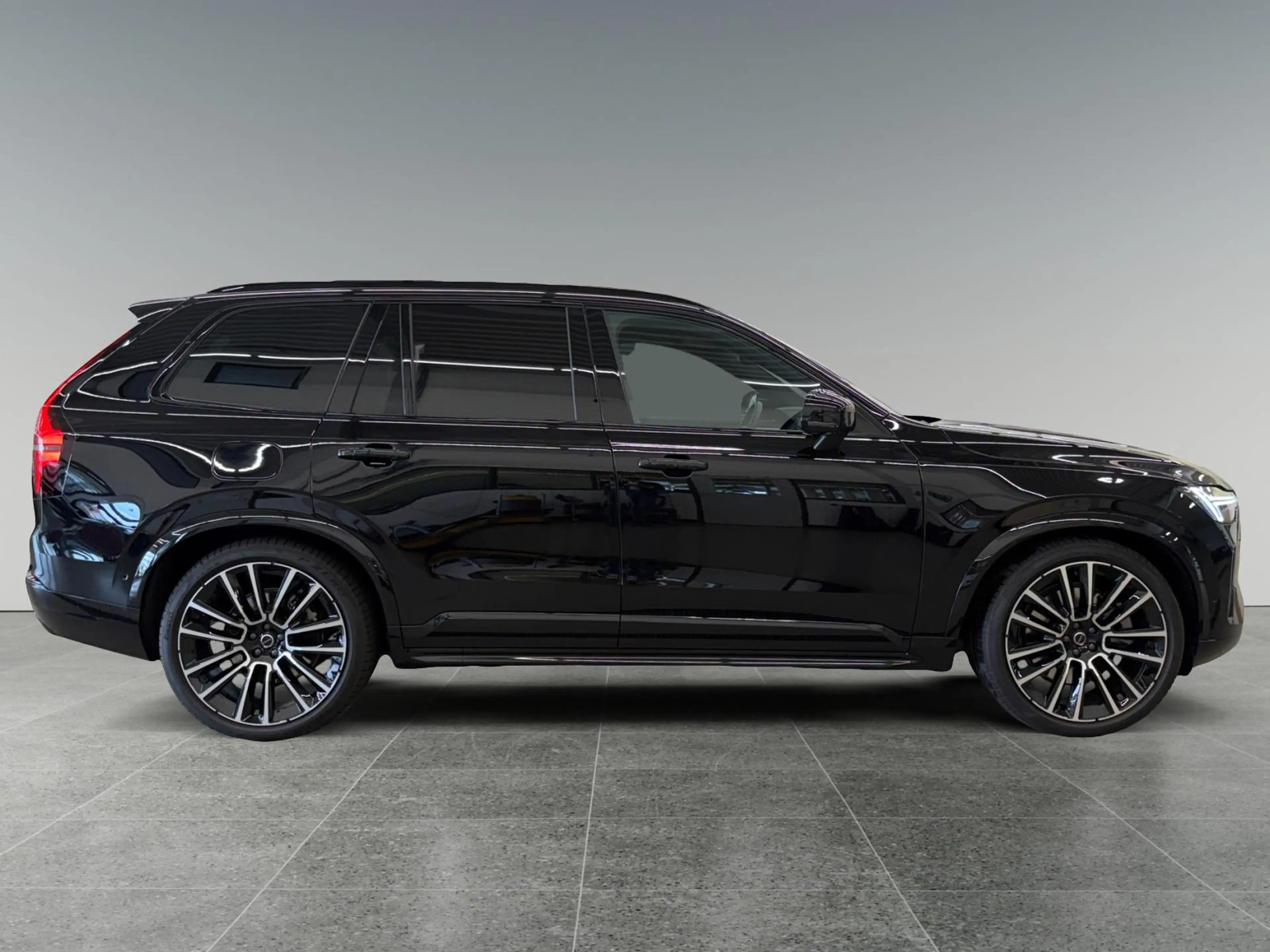 Volvo XC90 T8 Plug-in hybrid AWD Ultra Black Edition | Full o — photo 7