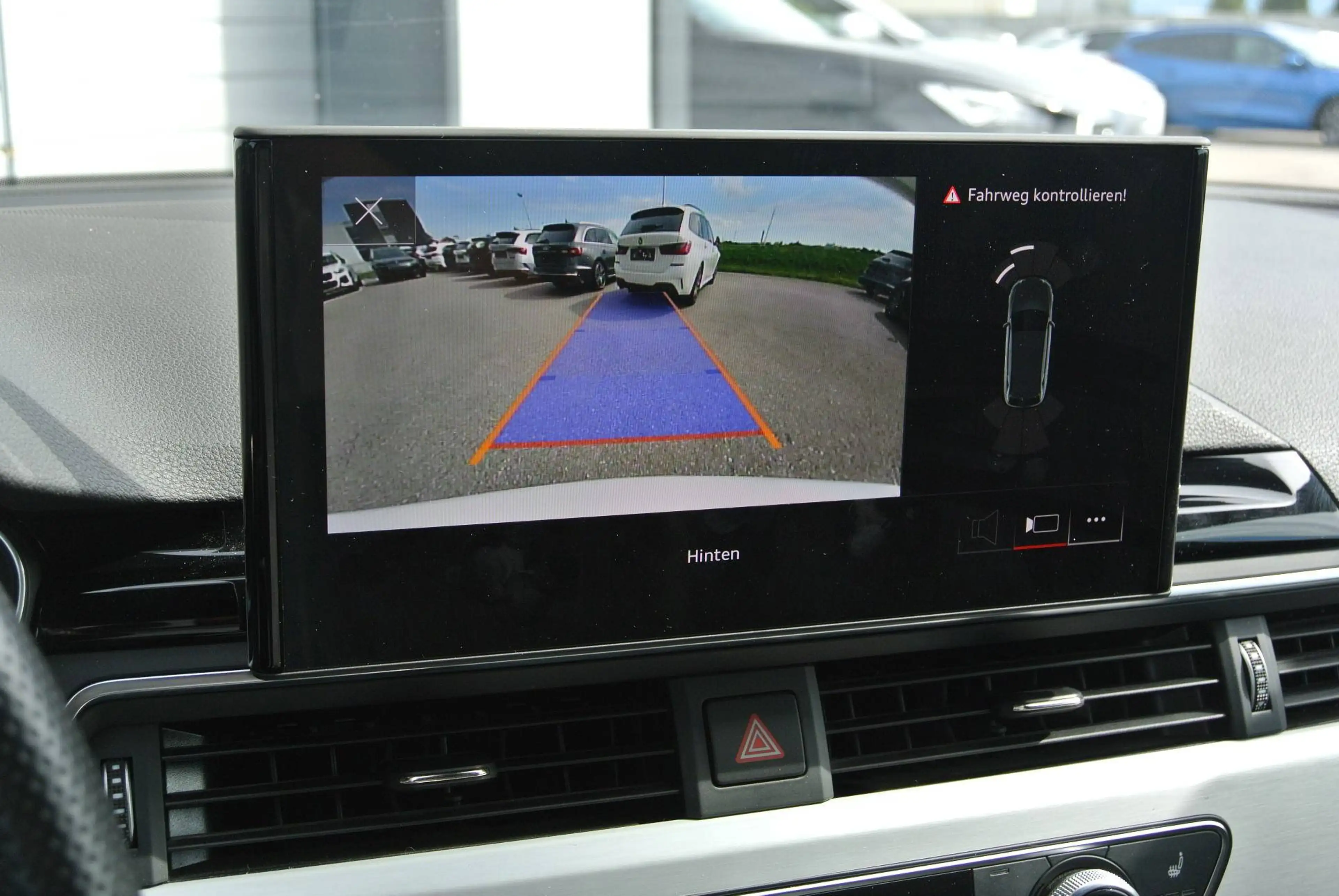 Audi A4 Avant 35 TDI S-tronci ** S-Line ** LED * RFK * virtual Cockpit — photo 8