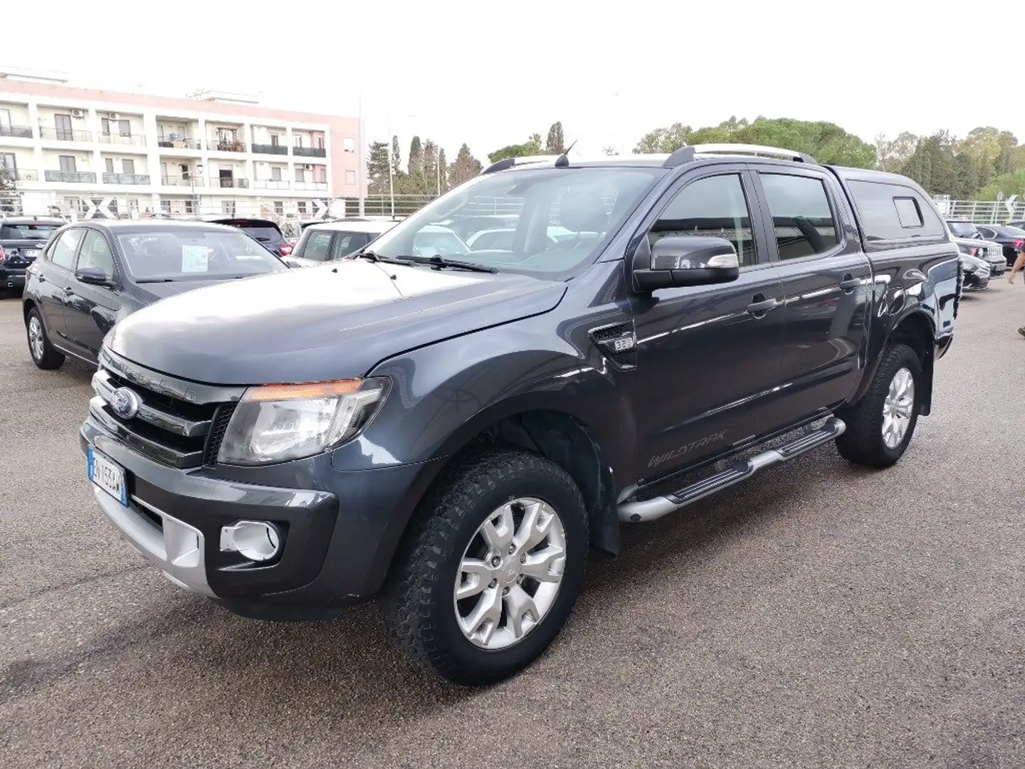 Ford Ranger 3.2 TDCi DC Wildtrak 5pt. Grijs - 1