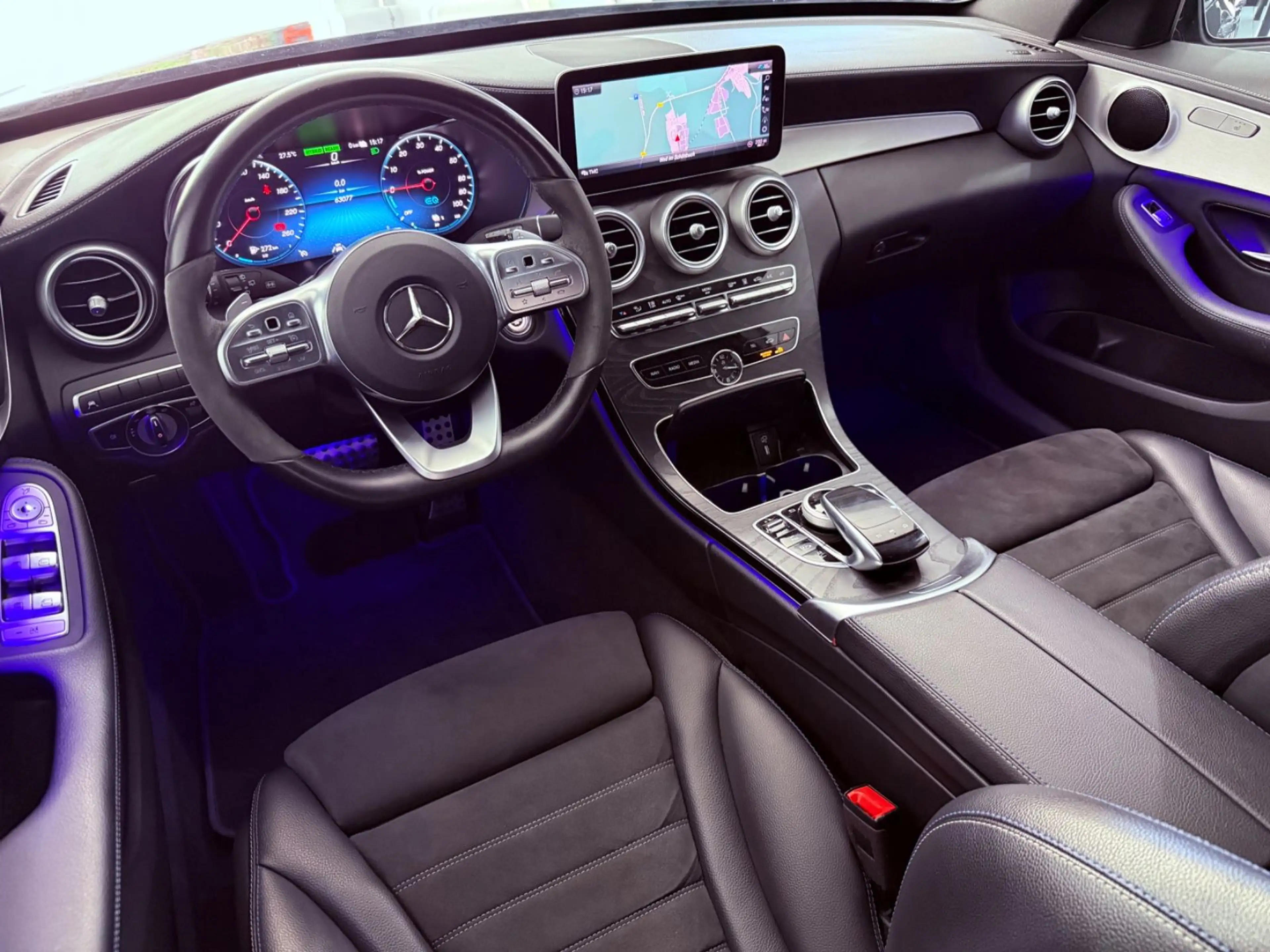 Mercedes-Benz C 300 de T Night Edition*AMG-LINE*360*MBEAM*CARPL — photo 4