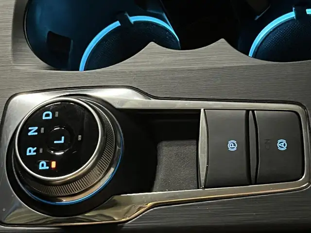 Ford Focus view 12