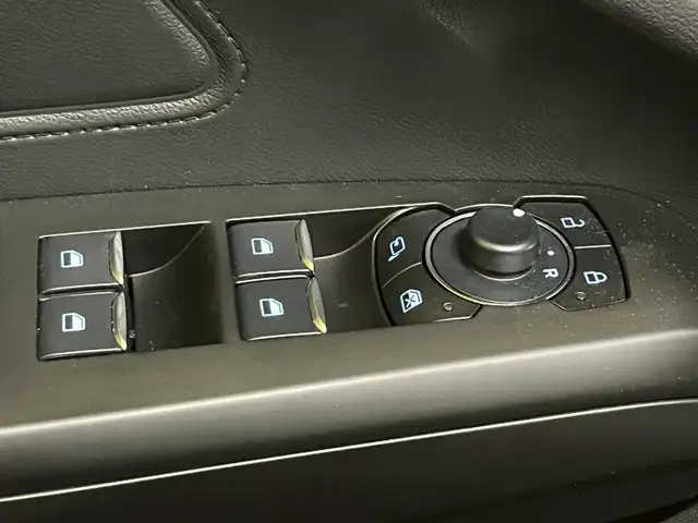 Ford Focus view 24