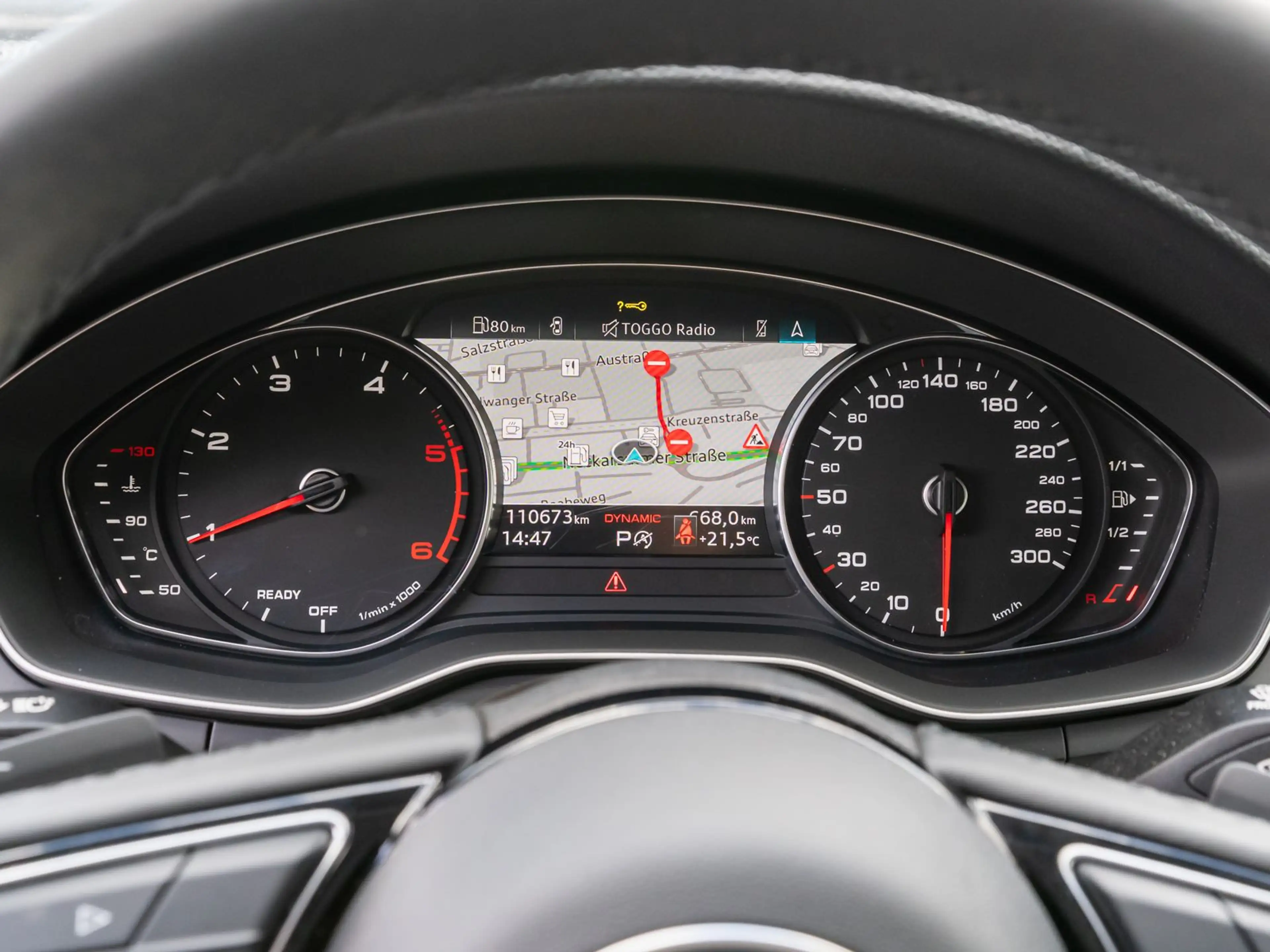Audi A4 40TDI Stronic NAVI LED SHZ GRA PDC v/h — photo 15